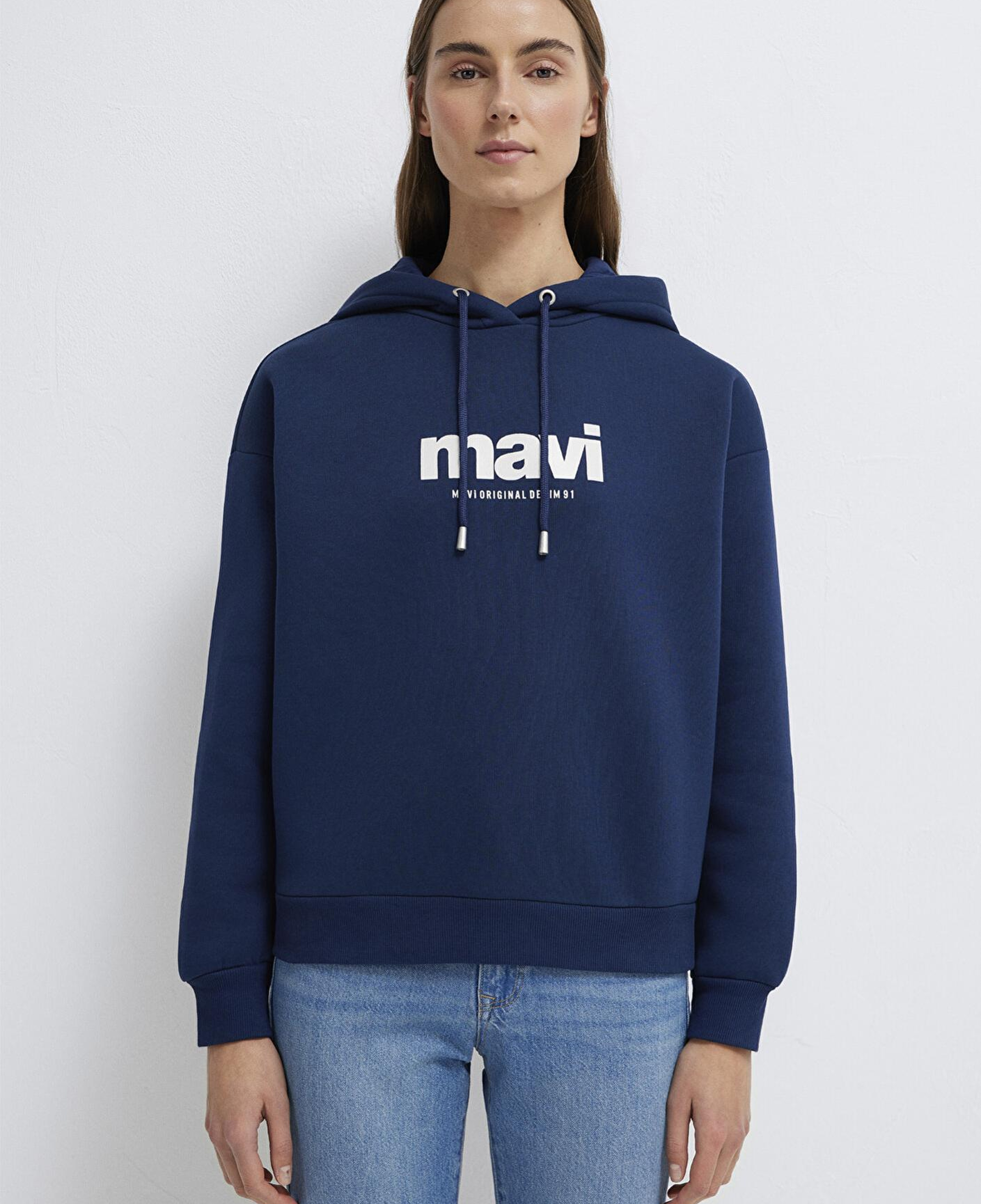 Mavi Mavi Logo Baskılı Kapüşonlu Lacivert Sweatshirt 168334-70488