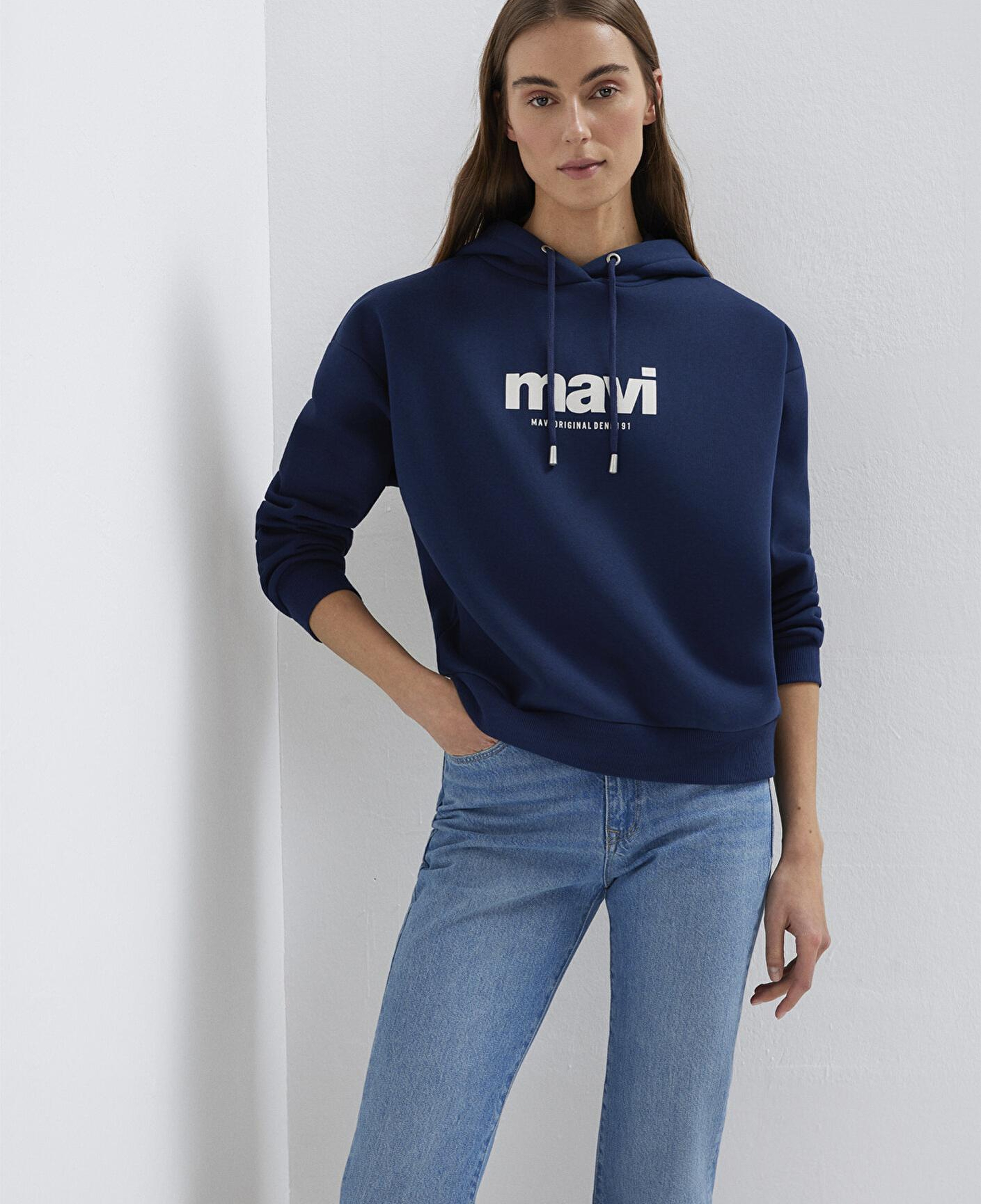 Mavi Mavi Logo Baskılı Kapüşonlu Lacivert Sweatshirt 168334-70488