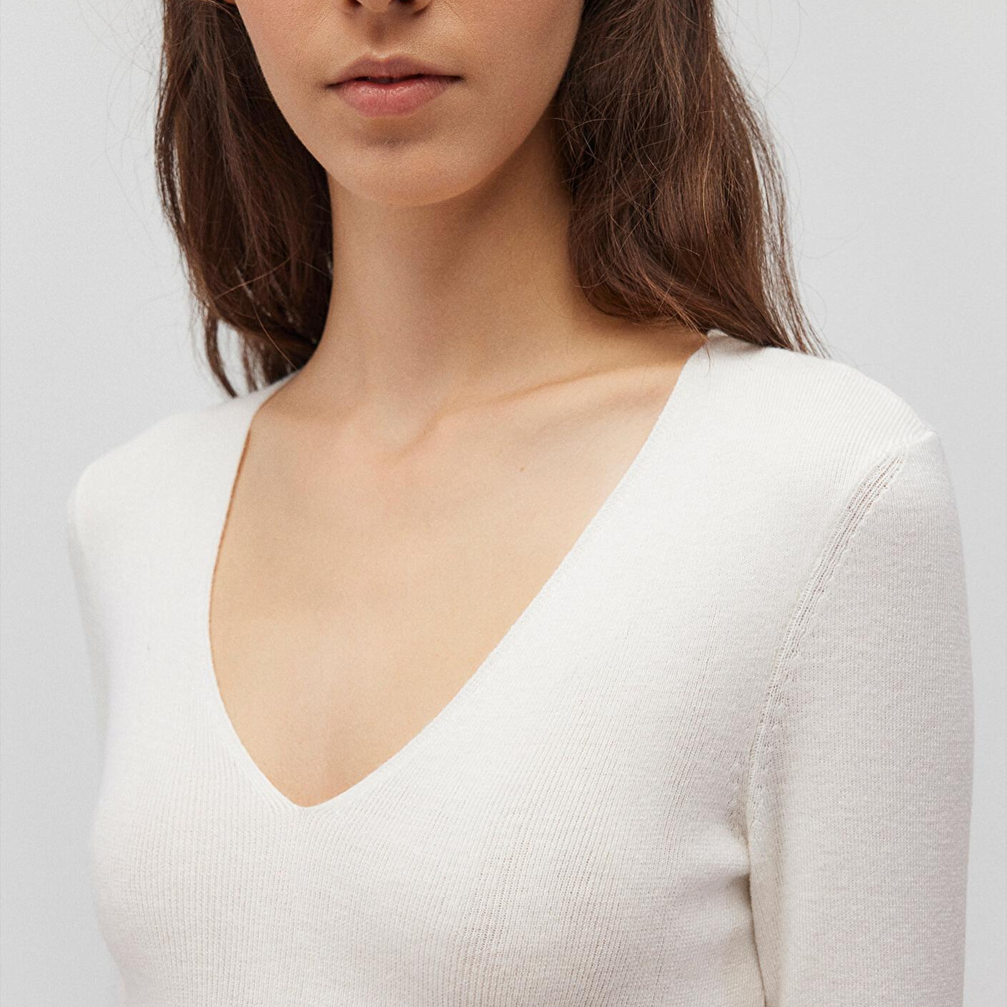 Mavi V Yaka Ekru Kazak Crop / Kısa Kesim 1710122-81964