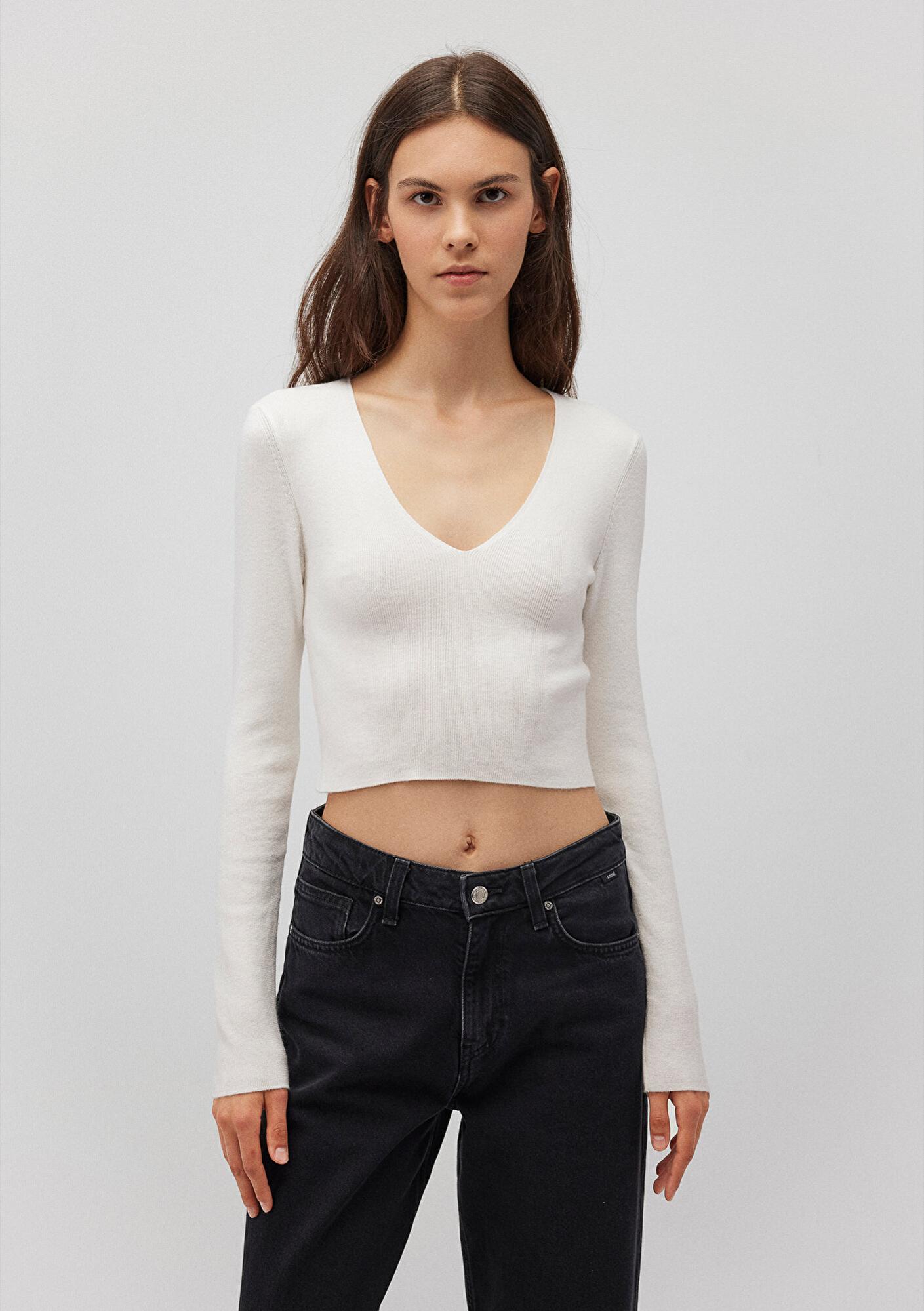 Mavi V Yaka Ekru Kazak Crop / Kısa Kesim 1710122-81964