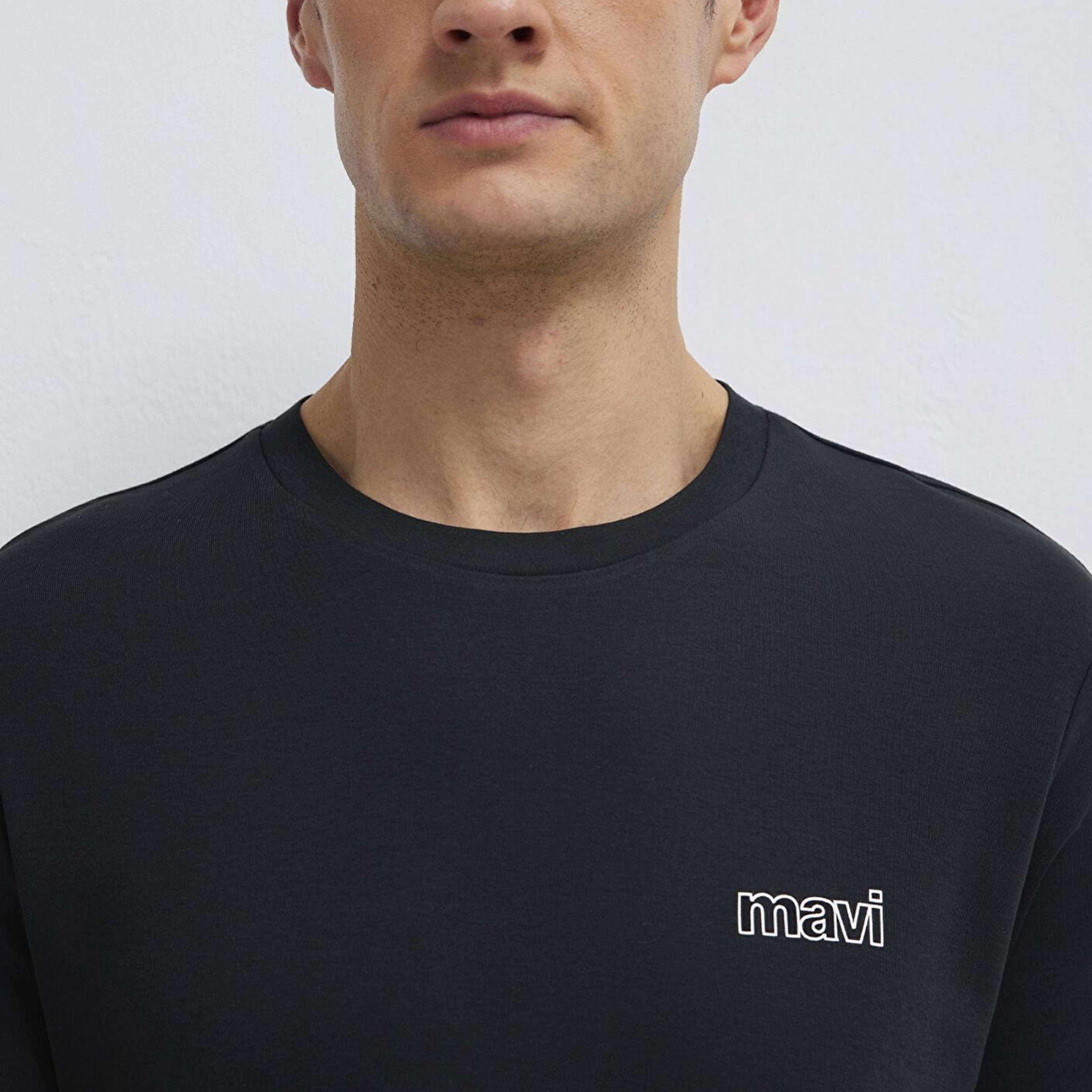 Mavi Mavi Logo Baskılı Siyah İnterlok Tişört Slim Fit / Dar Kesim 0610360-900