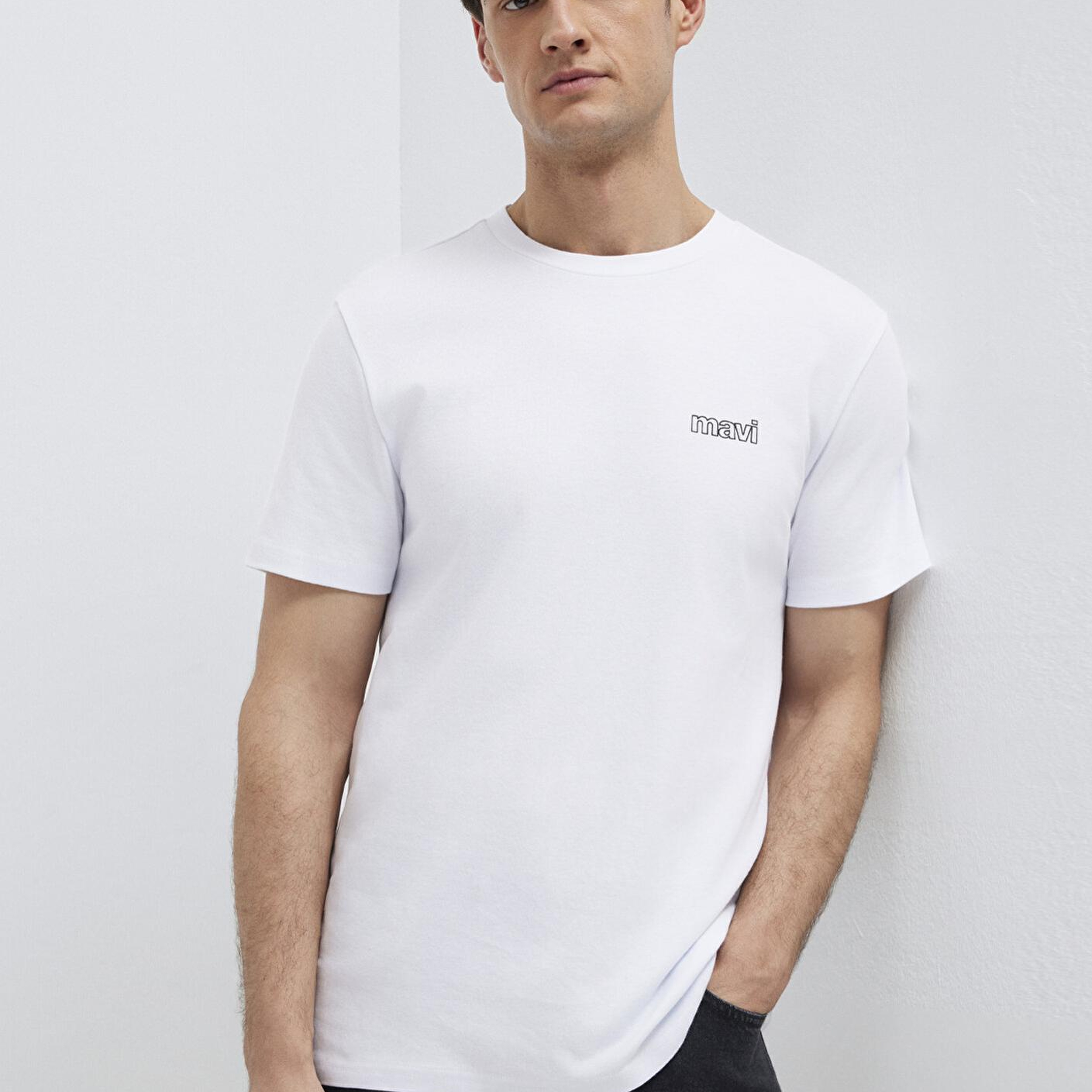 Mavi Mavi Logo Baskılı Beyaz İnterlok Tişört Slim Fit / Dar Kesim 0610360-620