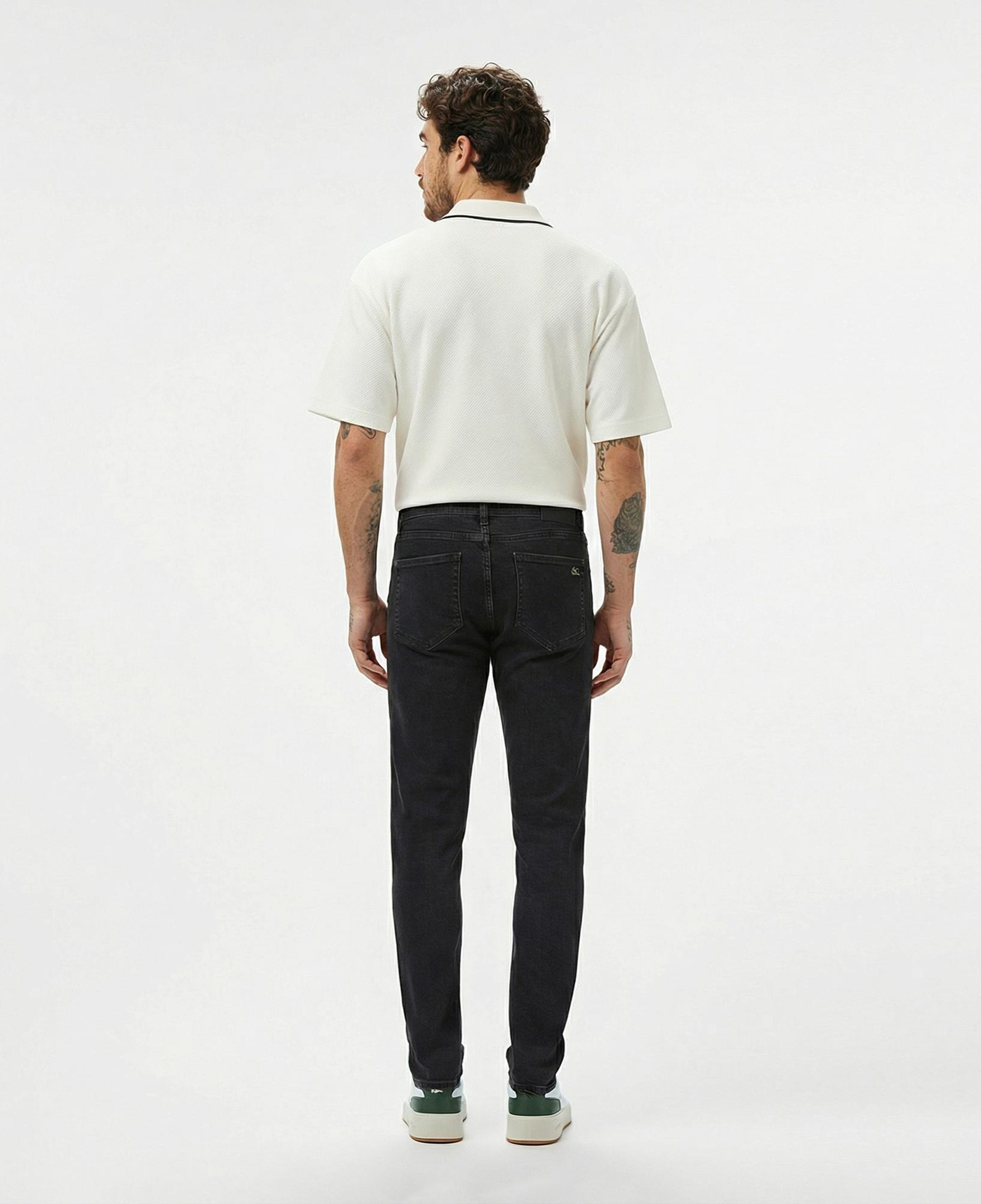 Lacoste Erkek Slim Fit Siyah Jean Pantolon