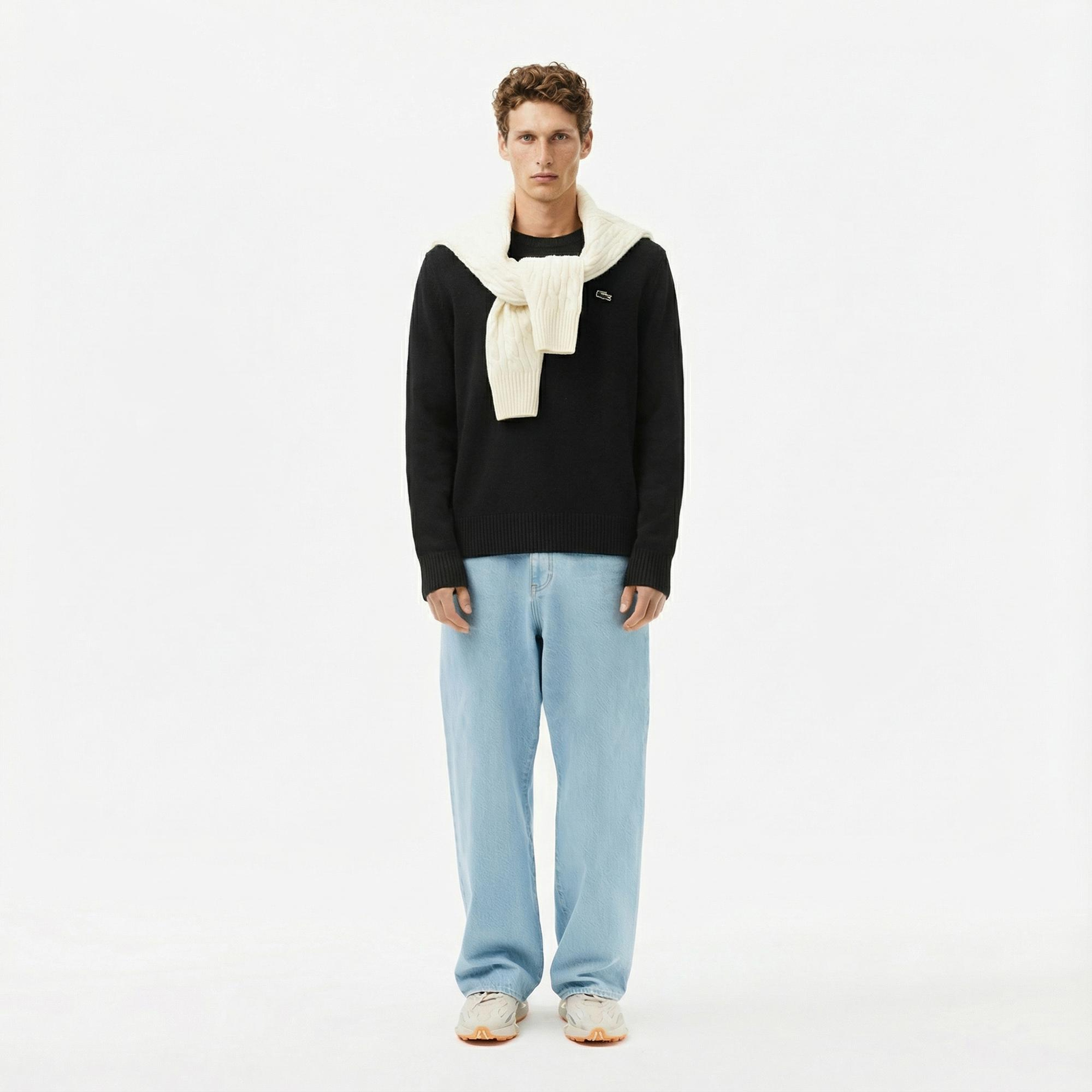 Lacoste Erkek Classic Fit Bisiklet Yaka Siyah Kazak