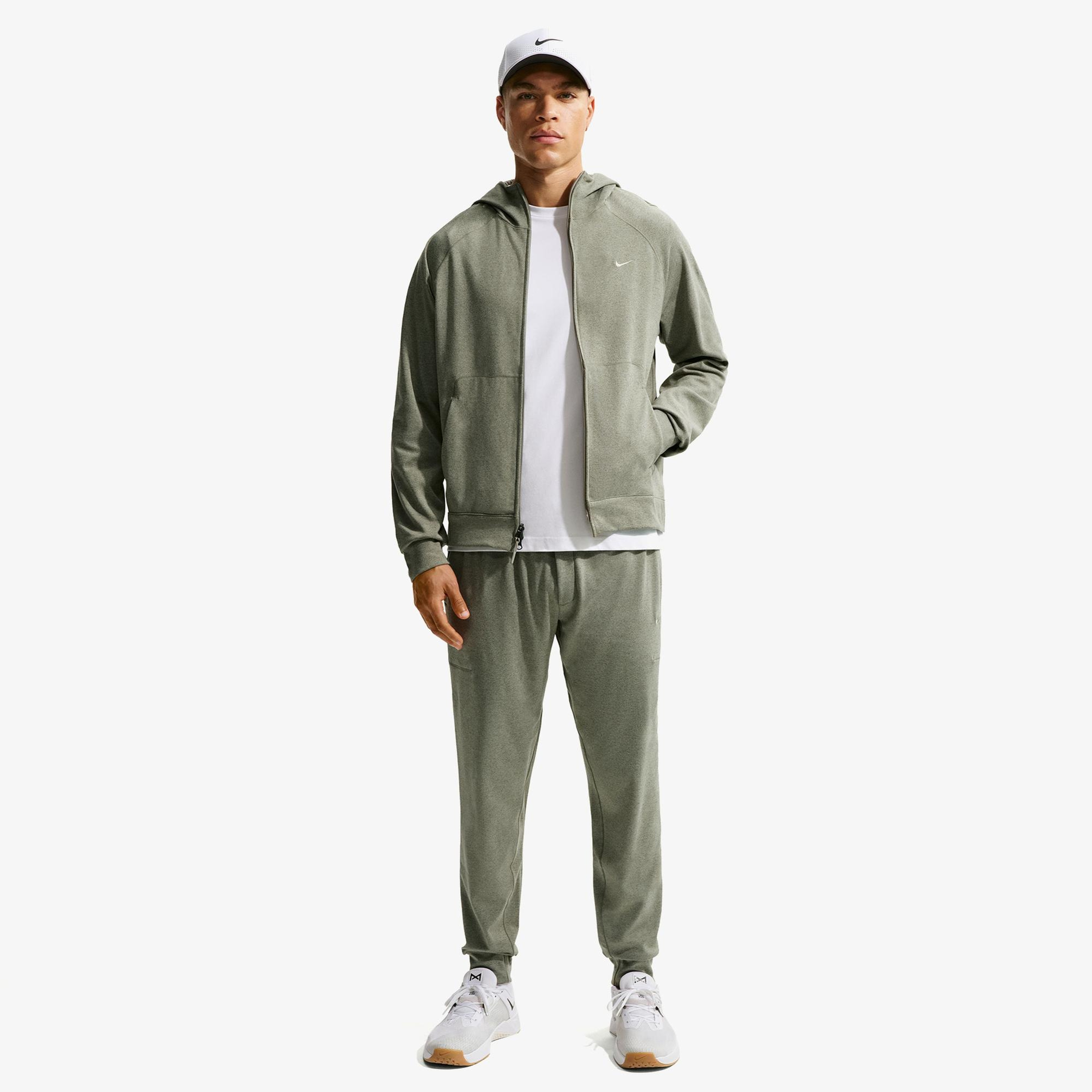 Nike Dri-Fit Primary Nano Erkek Haki Hoodie