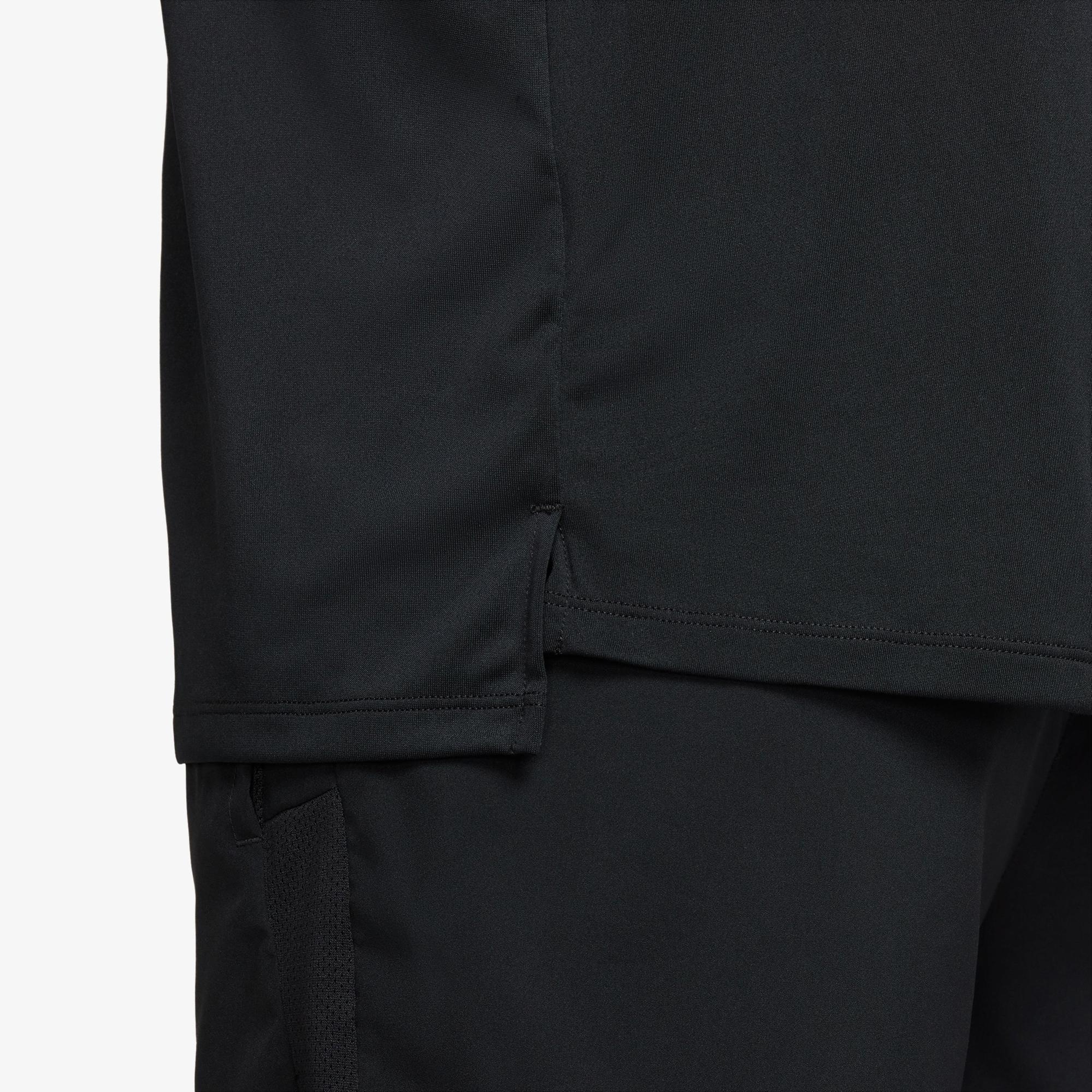 Nike Dri-Fit Stride Erkek Siyah Kolsuz T-Shirt