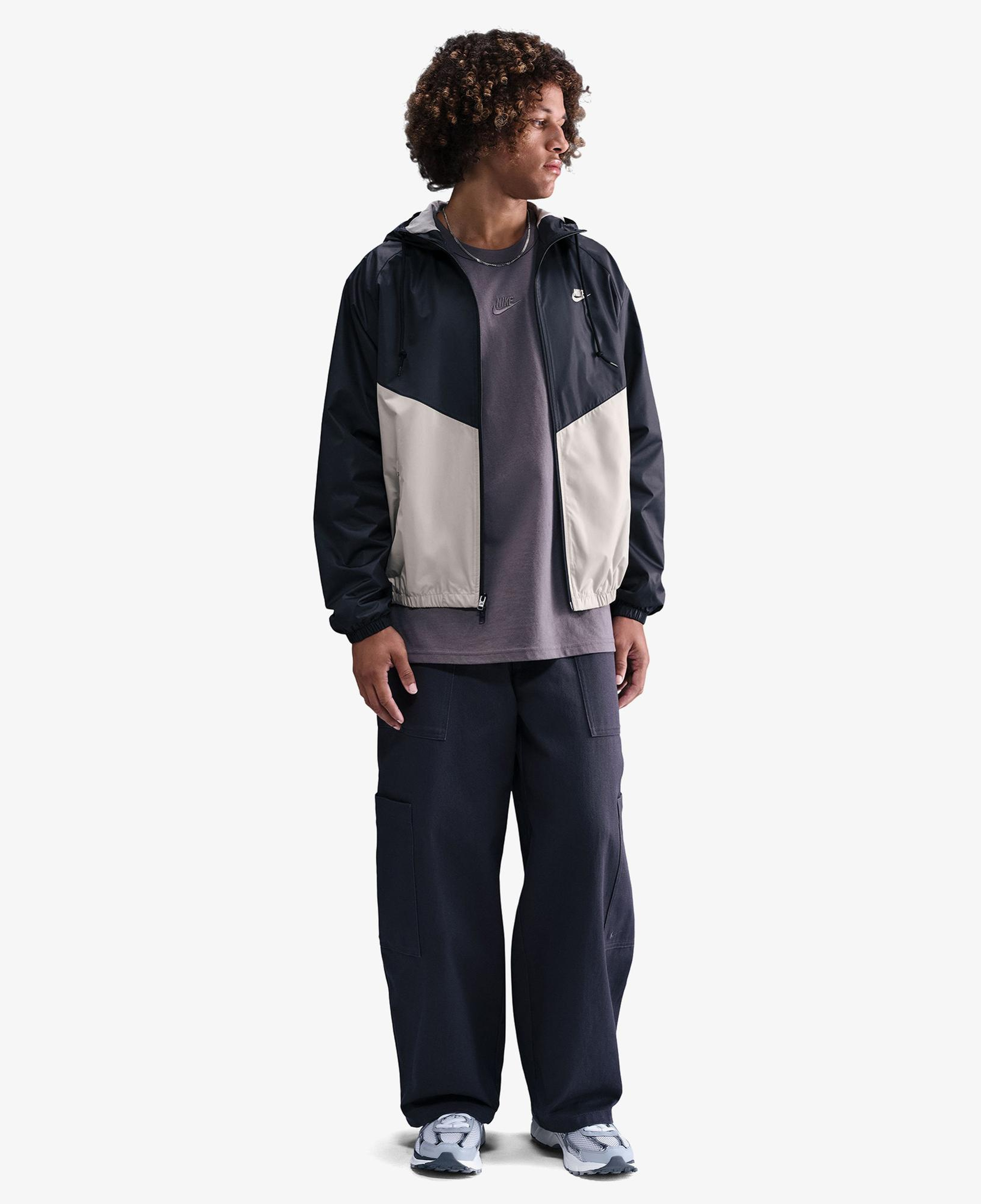 Nike Windrunner Erkek Siyah Ceket