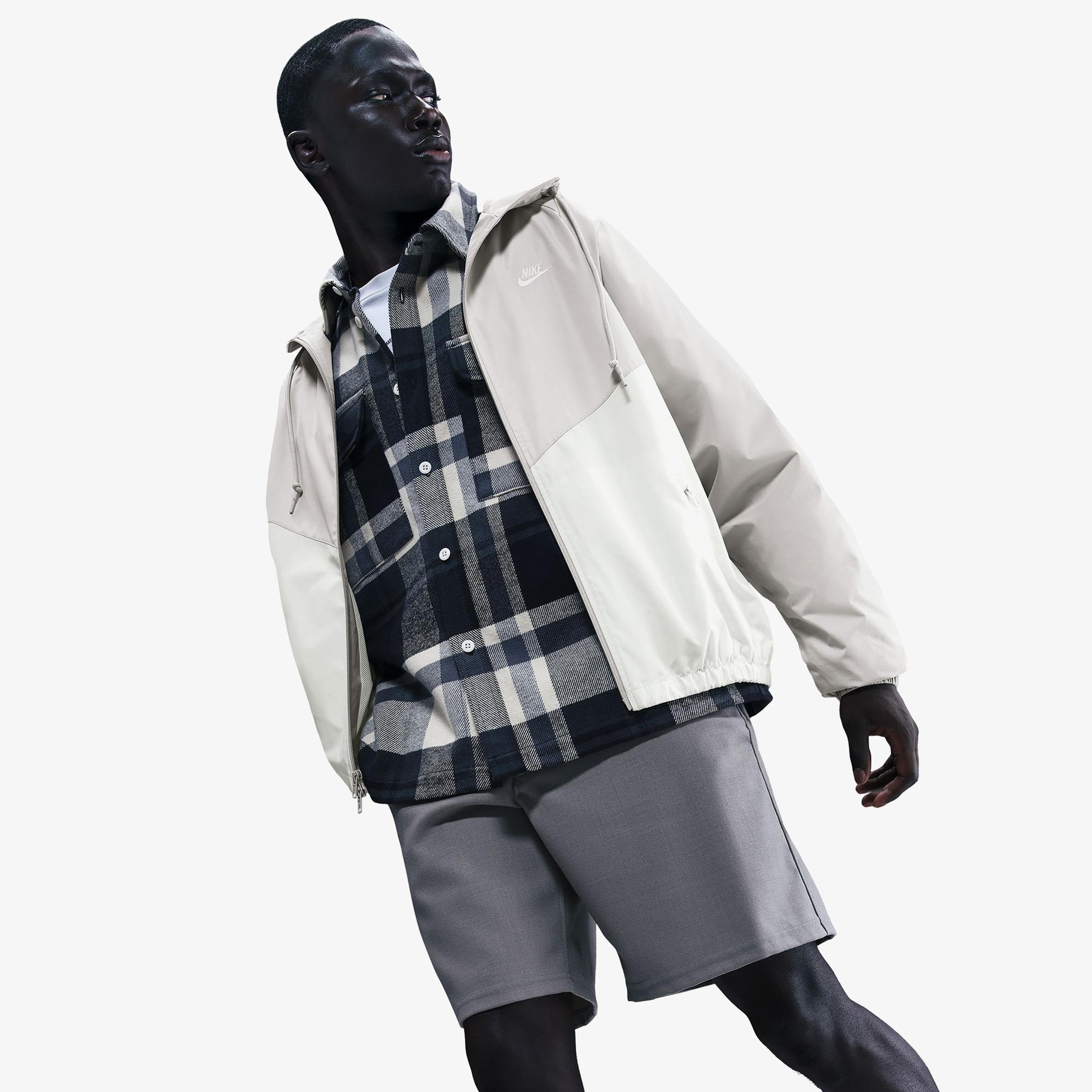 Nike Windrunner Erkek Beyaz Ceket