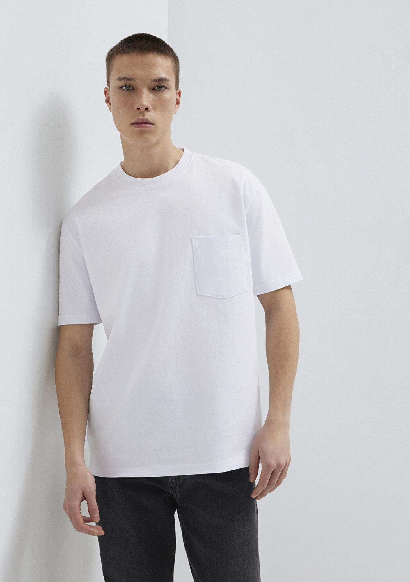 Mavi Cep Detaylı Beyaz Basic Tişört Loose Fit / Bol Rahat Kesim 066248-620