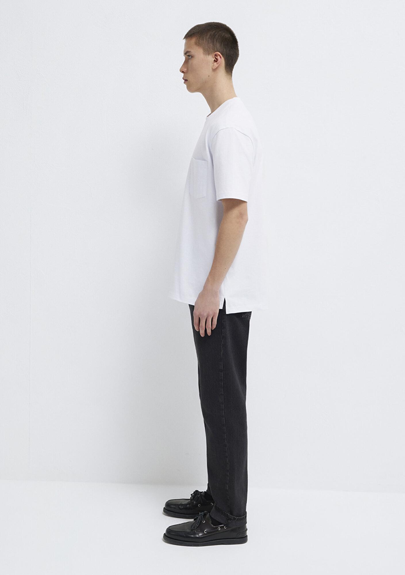 Mavi Cep Detaylı Beyaz Basic Tişört Loose Fit / Bol Rahat Kesim 066248-620