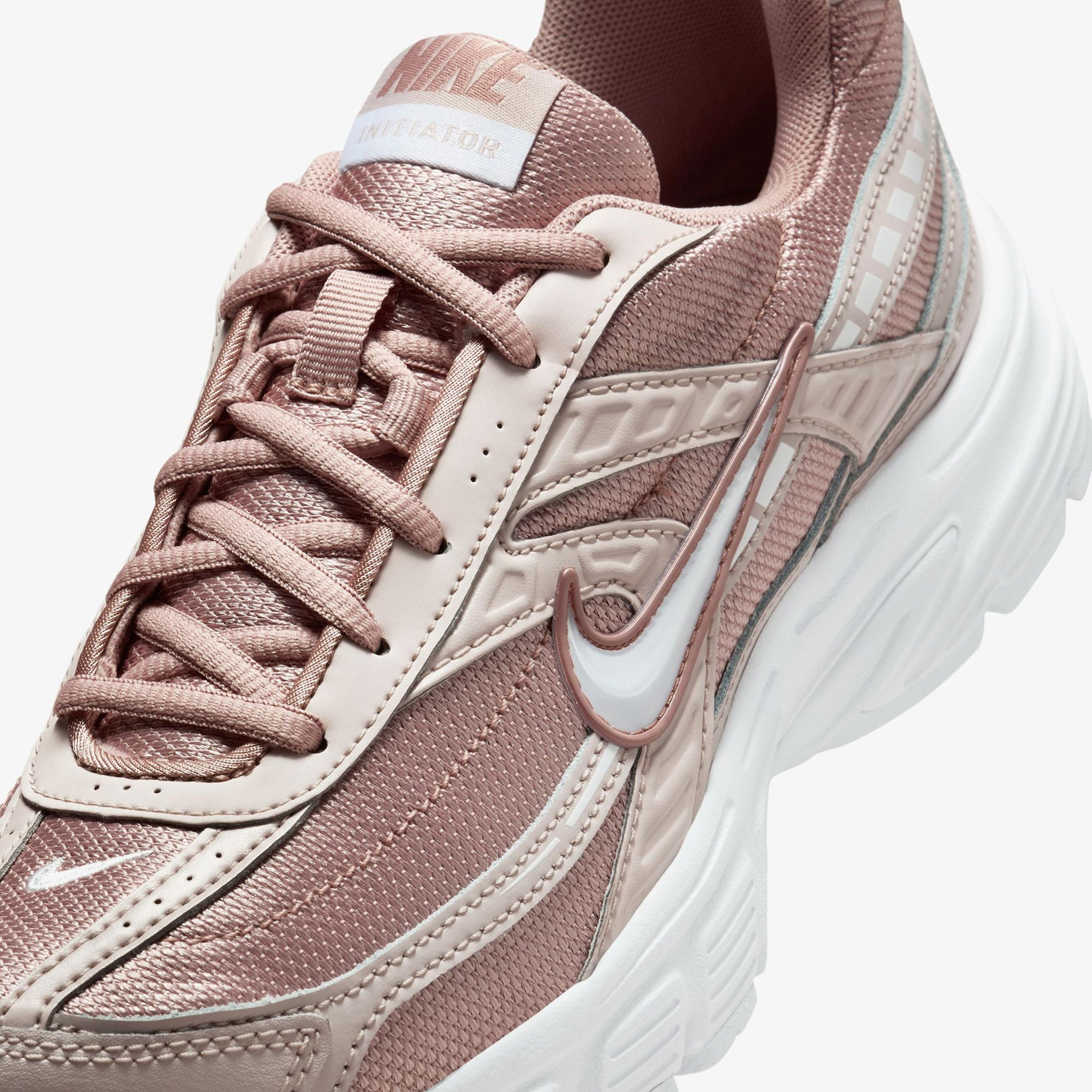 Nike Initiator Kadın Pembe Spor Ayakkabı