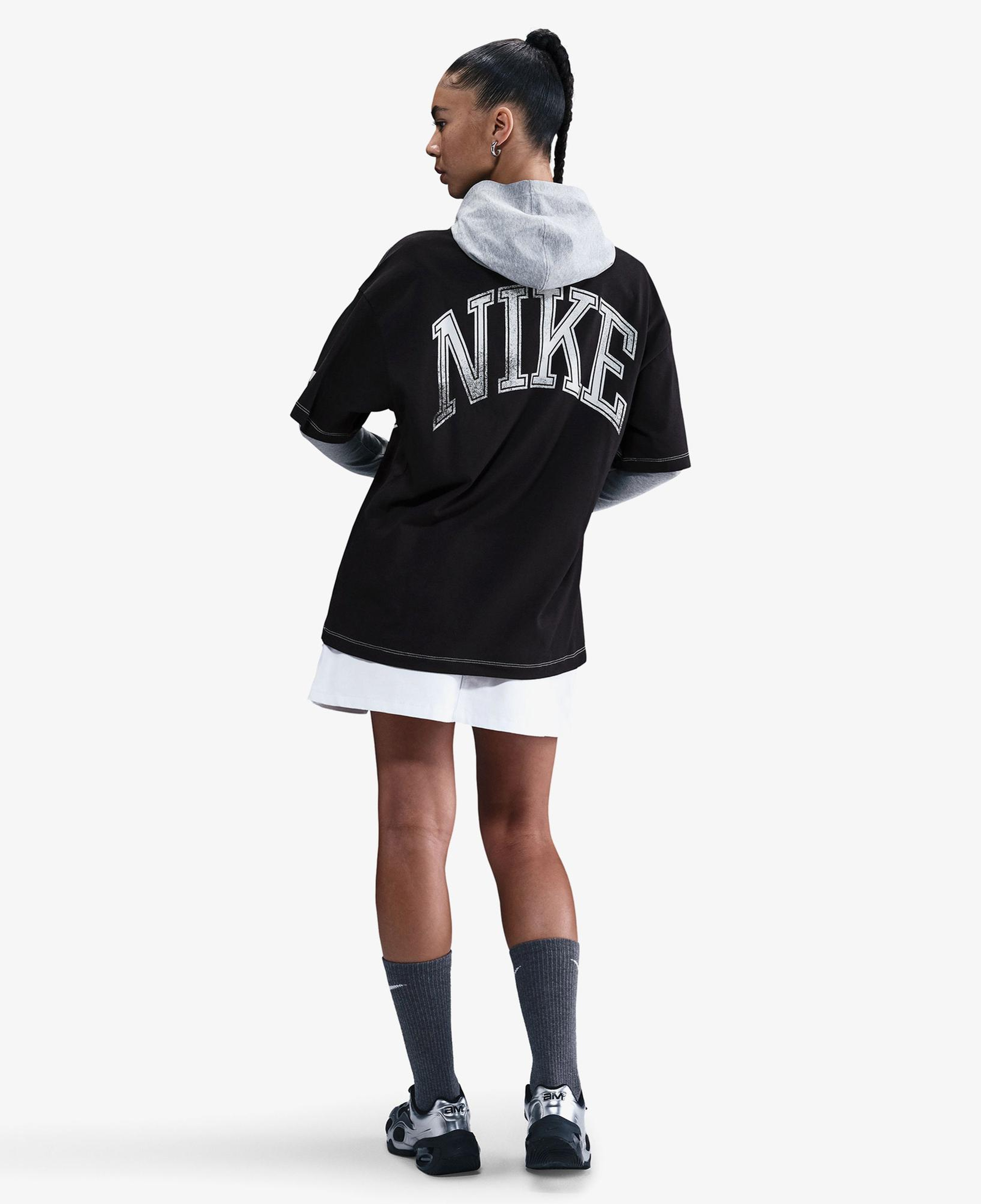 Nike Sportswear Street Kadın Siyah T-Shirt