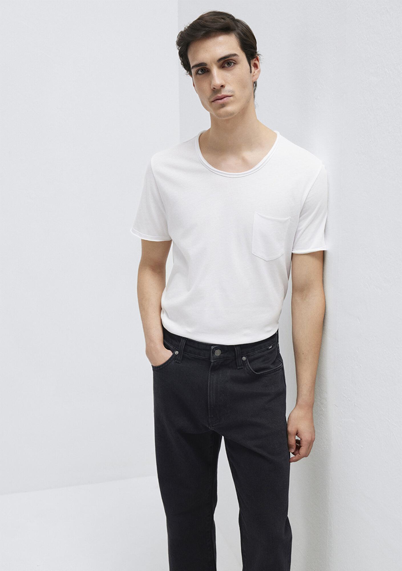 Mavi Dikişli Cep Detaylı Beyaz Tişört Fitted / Vücuda Oturan Kesim 062772-20843