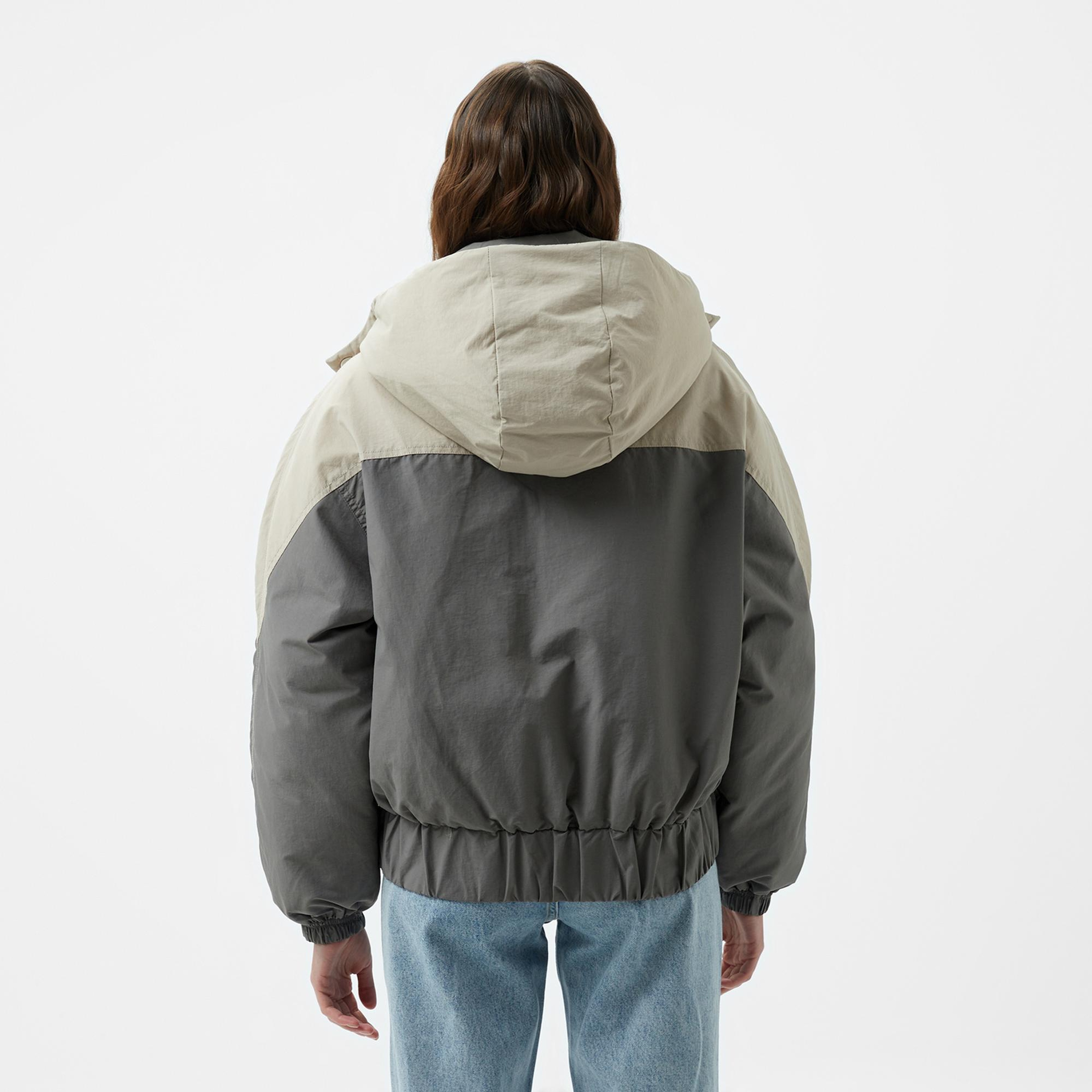 Converse Kadın Kapüşonlu Renk Bloklu Gri Mont