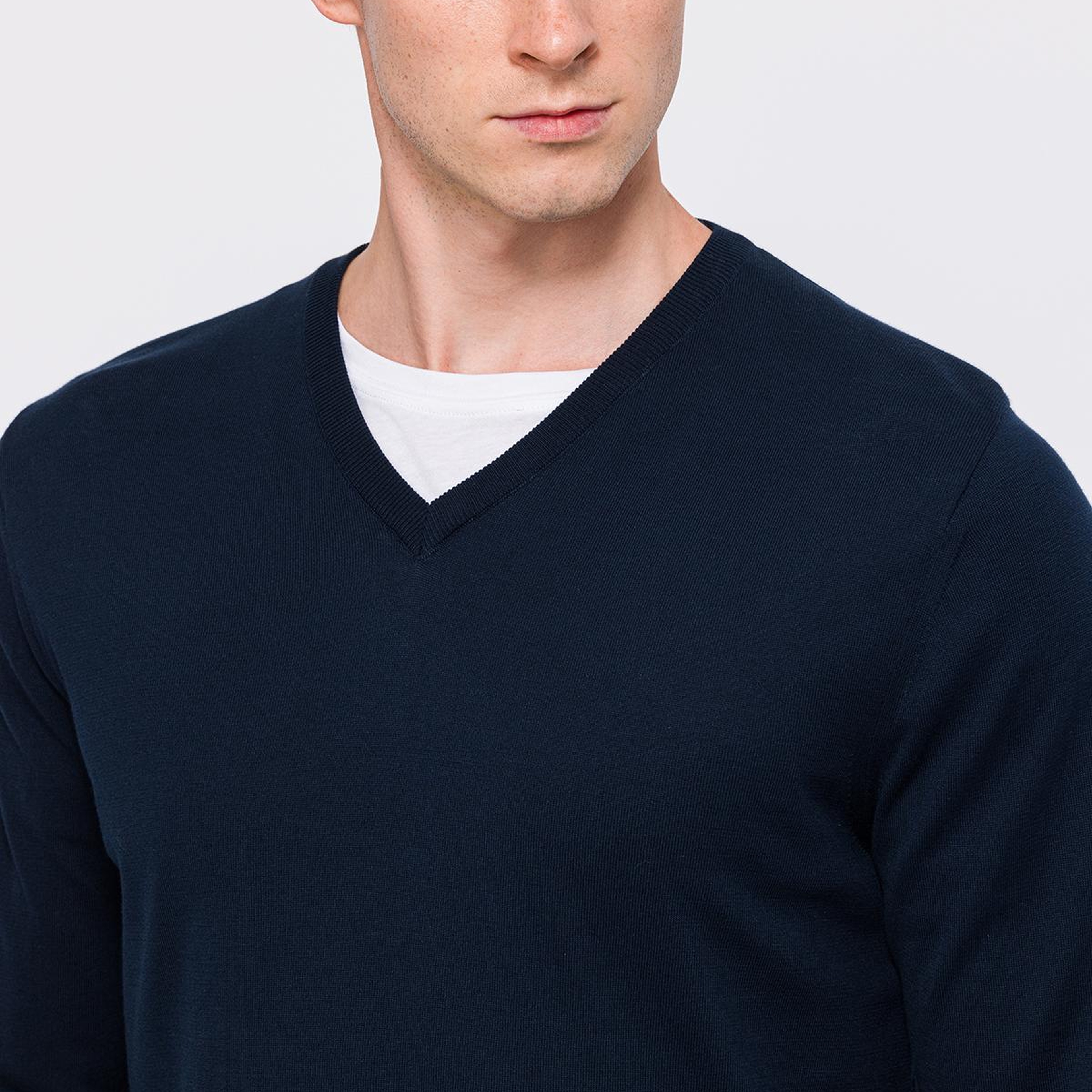 Erkek Lacivert Organik Pamuklu V Yaka Kazak