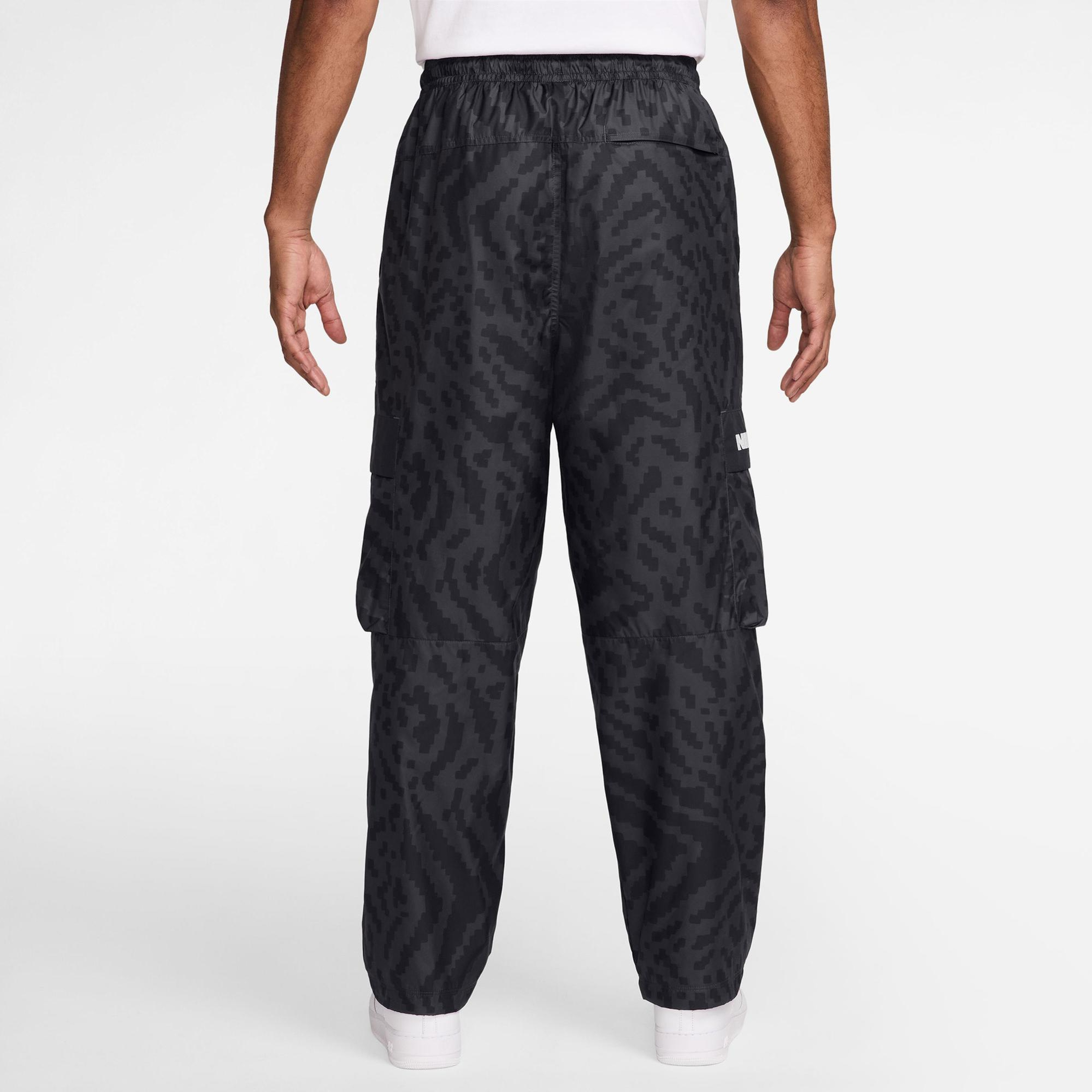 Nike Air Woven Cargo Erkek Siyah Eşofman Altı