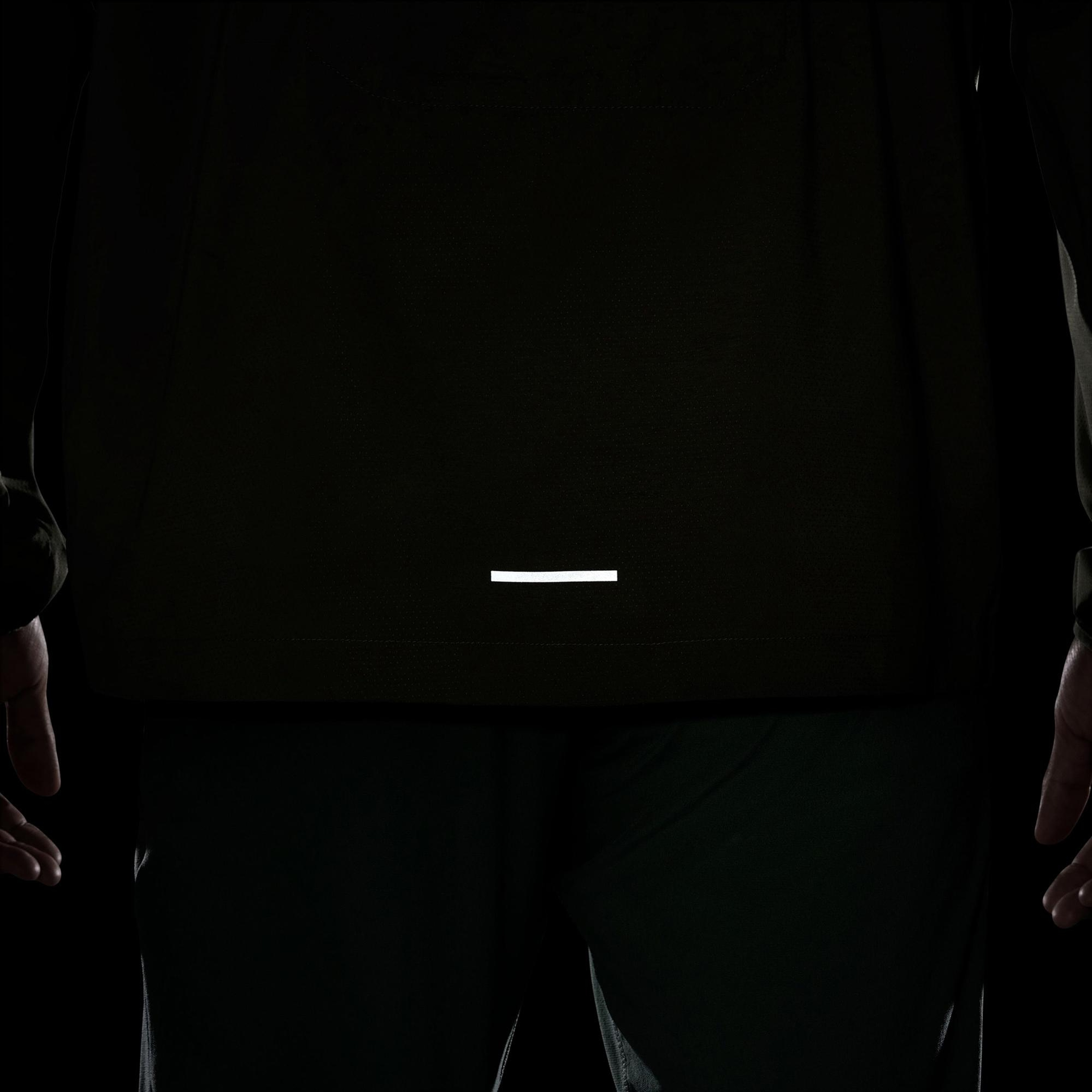 Nike Windrunner Erkek Yeşil Ceket