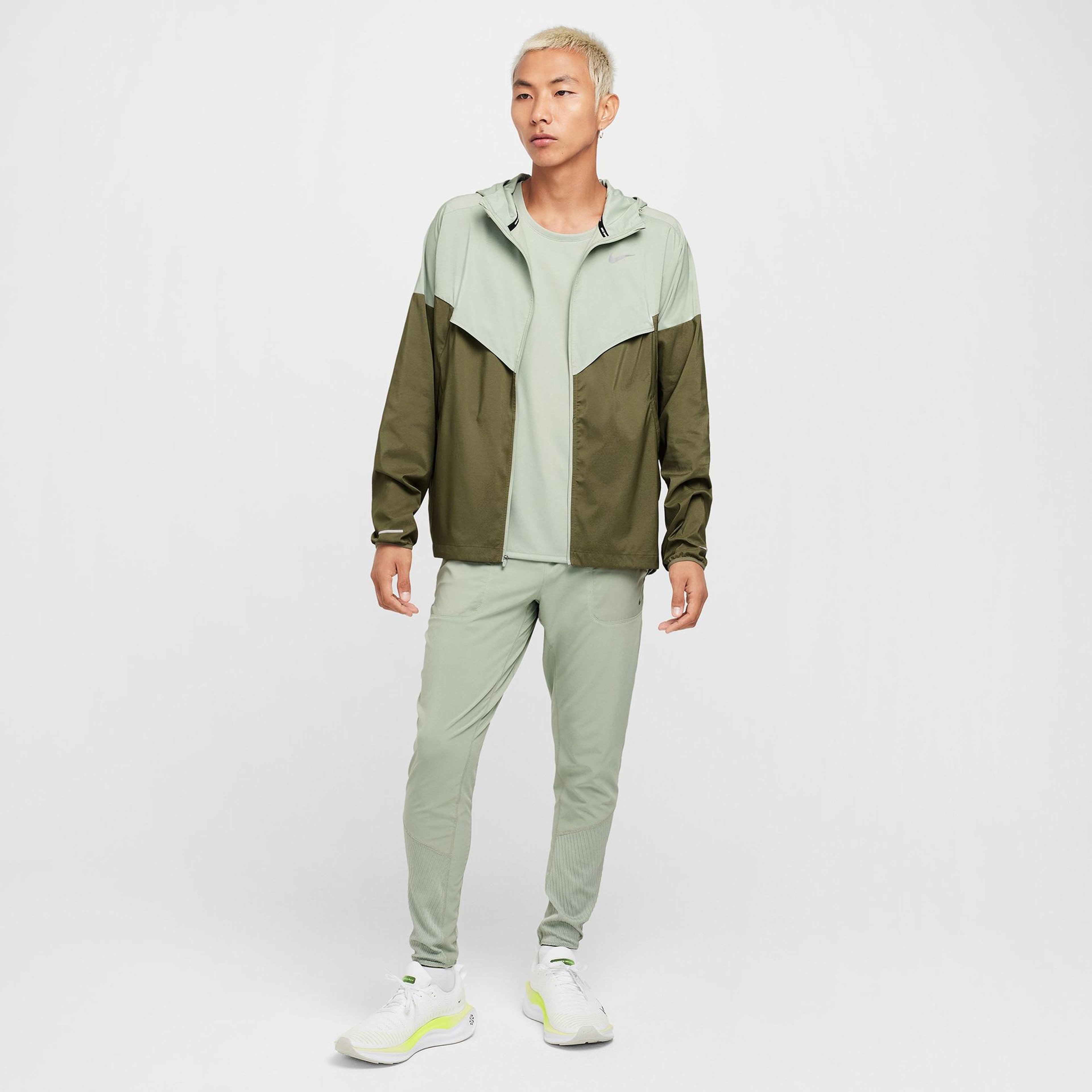 Nike Windrunner Erkek Yeşil Ceket