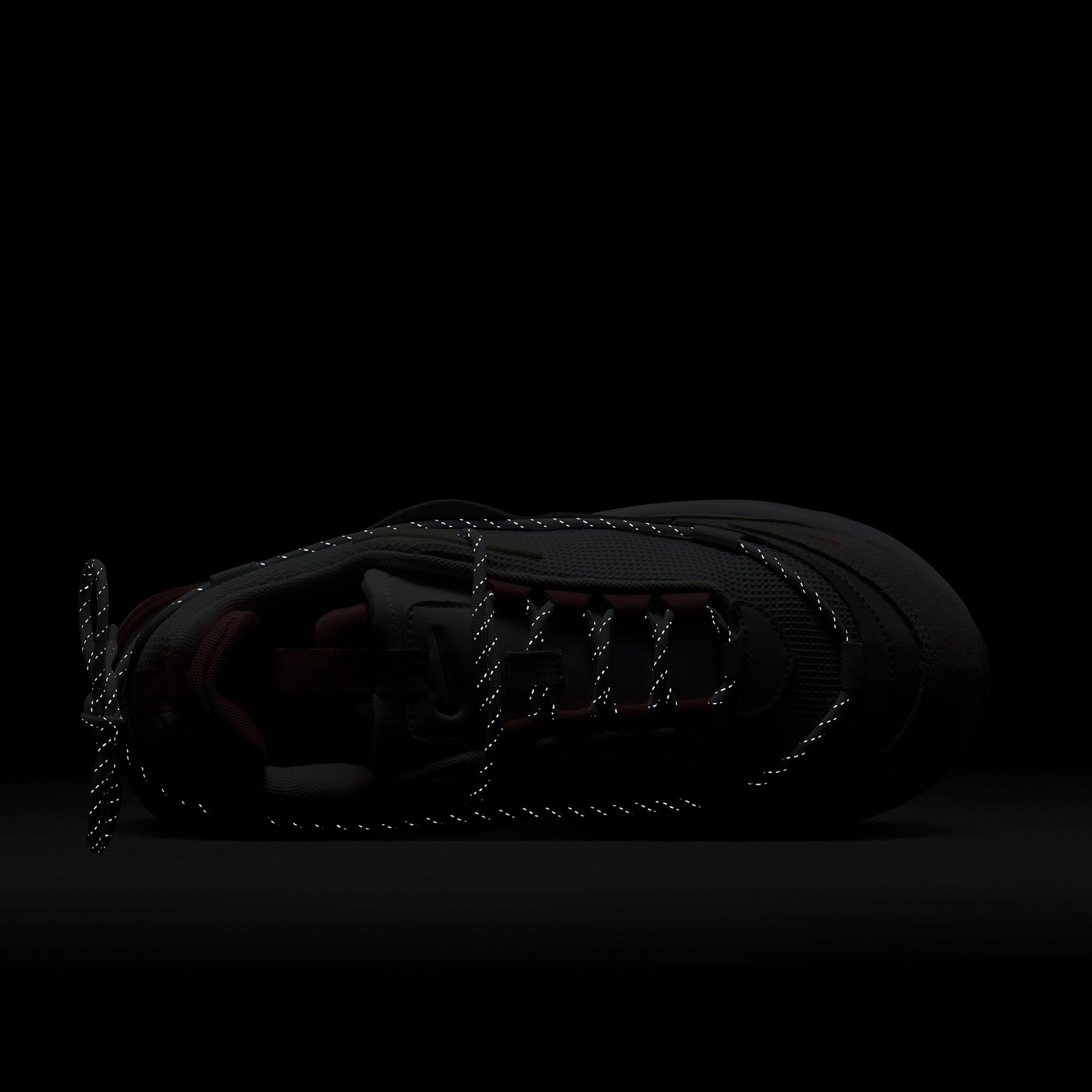 Nike Air Max Furyosa Kadın Beyaz Spor Ayakkabı