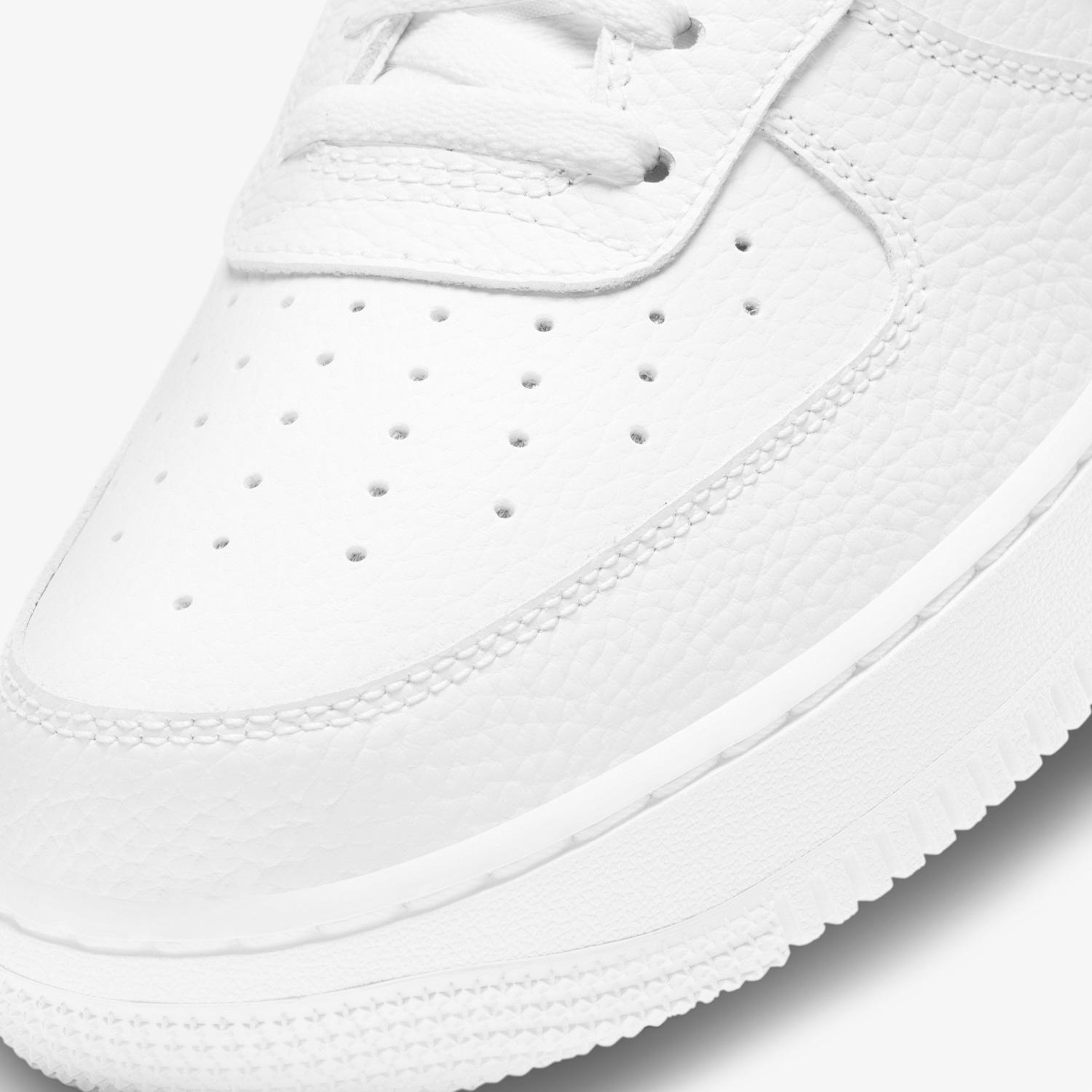 Nike Air Force 1 '07 Erkek Beyaz Spor Ayakkabı