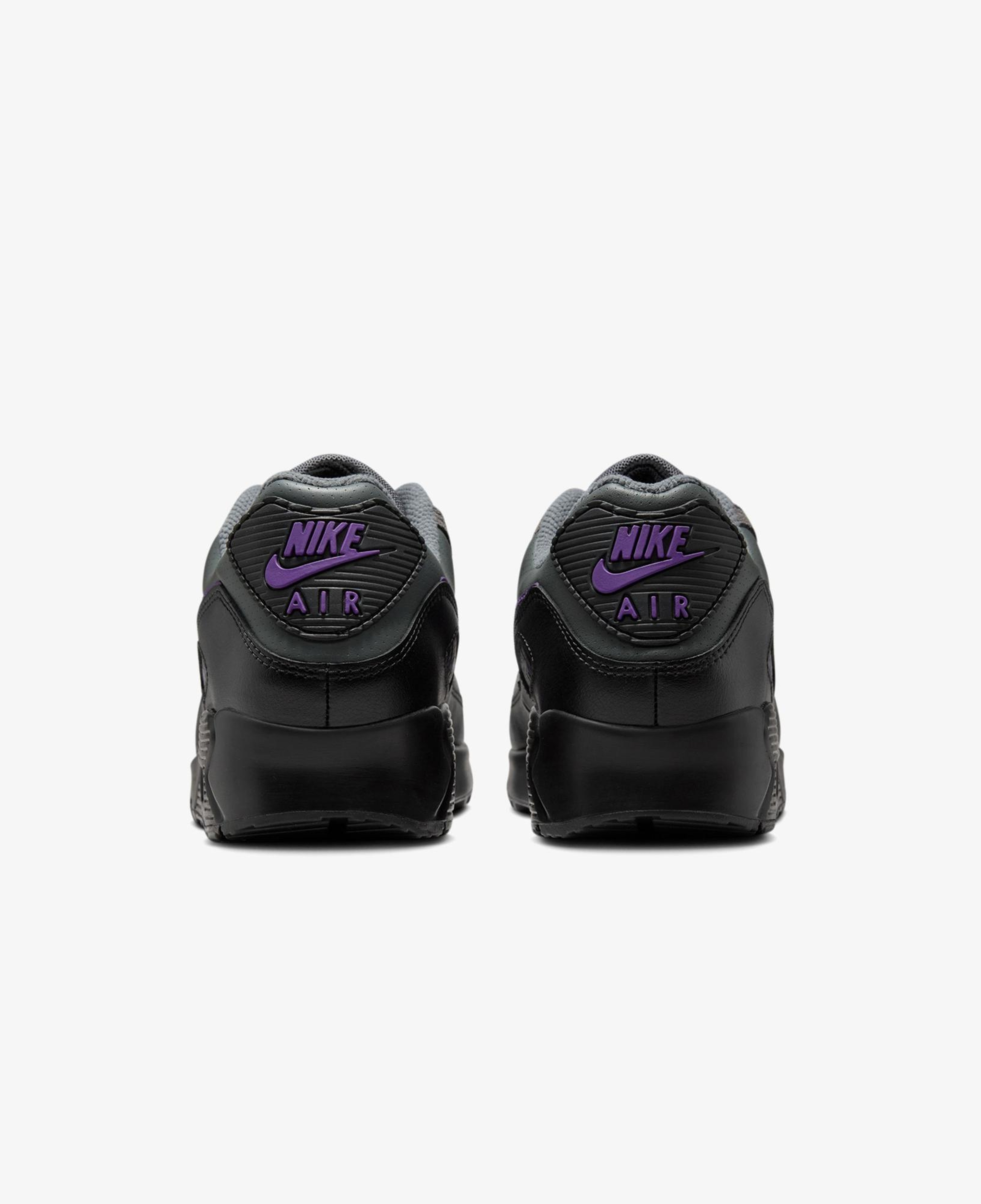 Nike Air Max 90 Erkek Gri Spor Ayakkabı