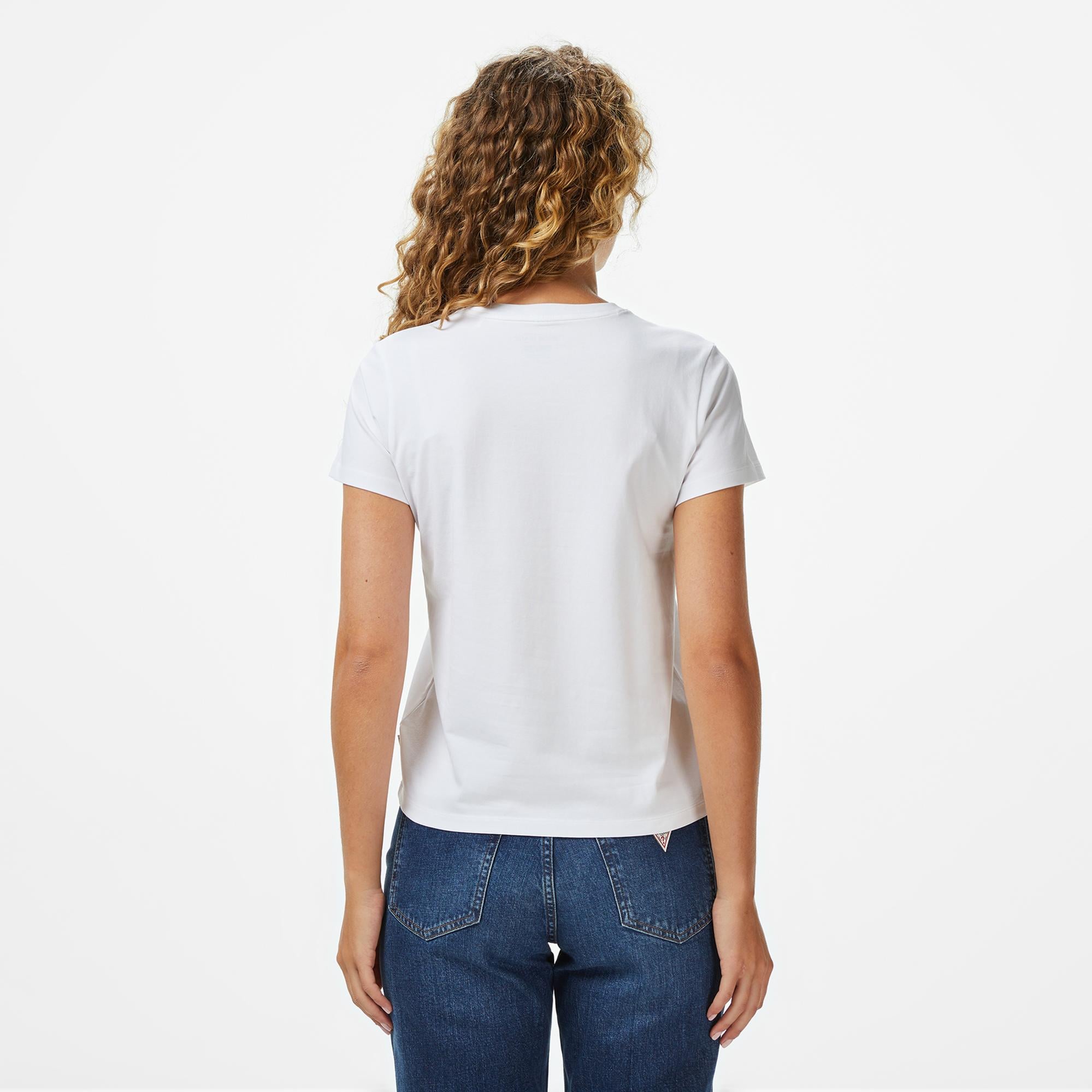 Guess Classic Kadın Beyaz T-Shirt