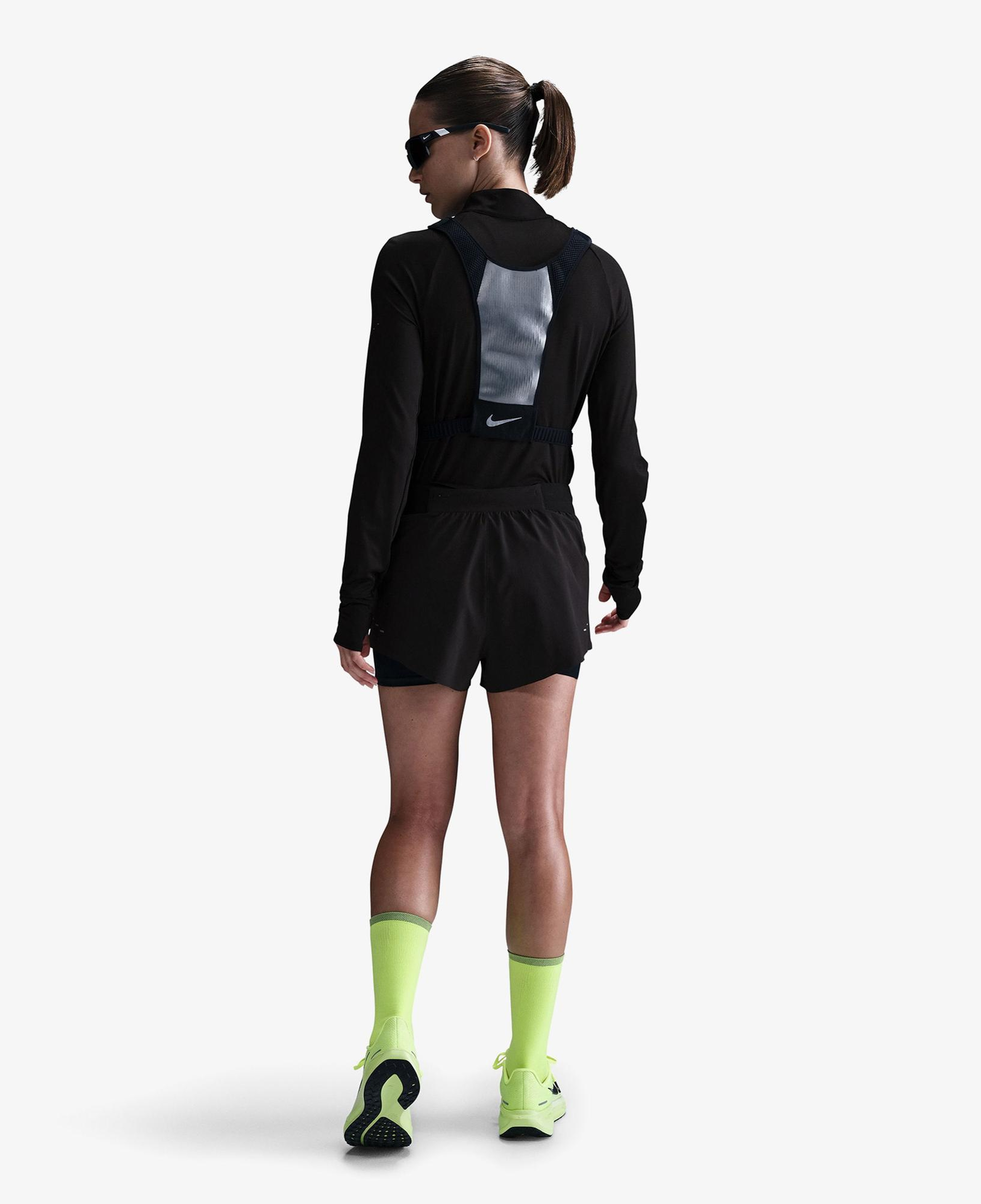 Nike Swift Dri-Fit Kadın Siyah Şort