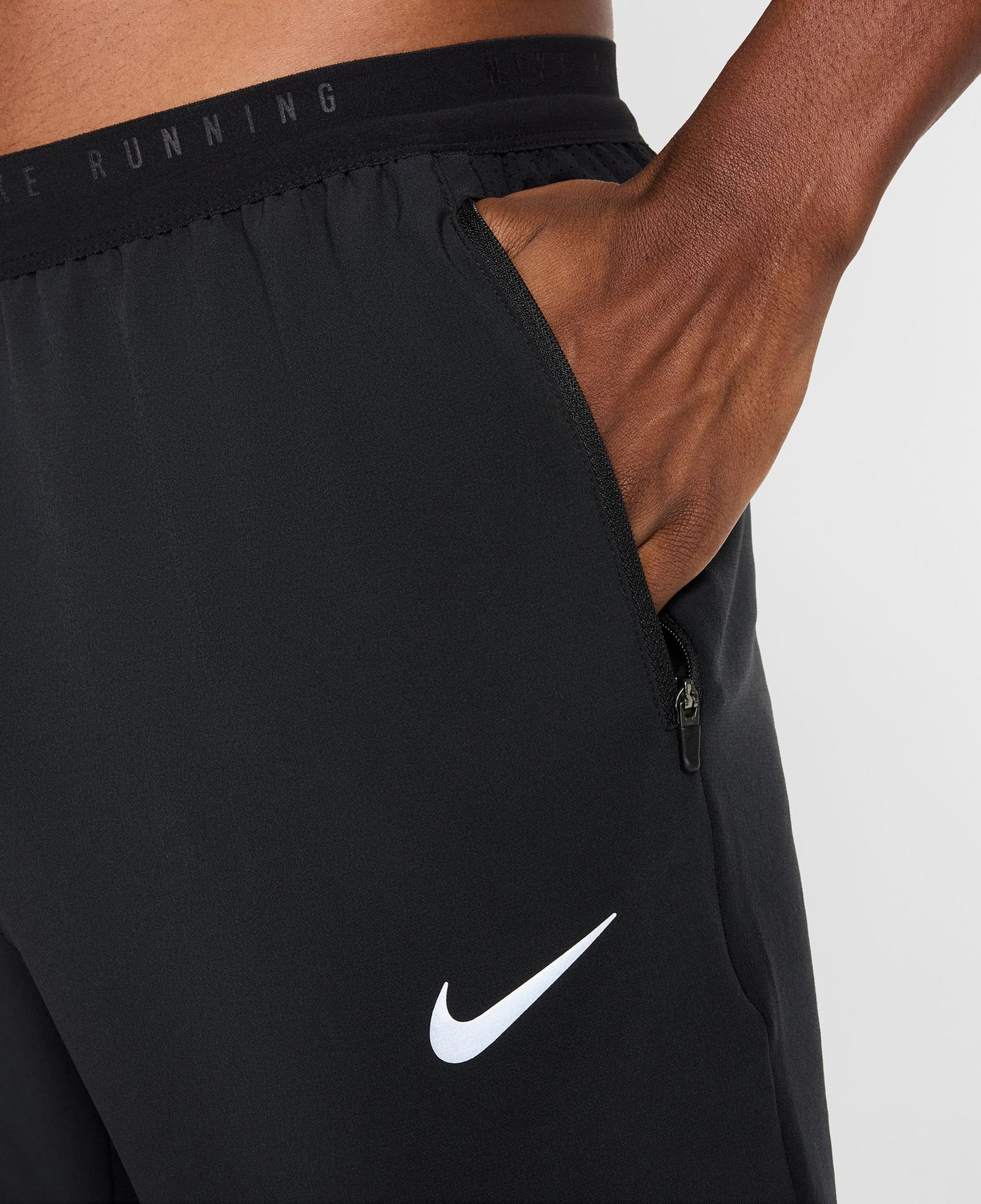 Nike Dri-Fit Stride Woven Erkek Siyah Eşofman Altı