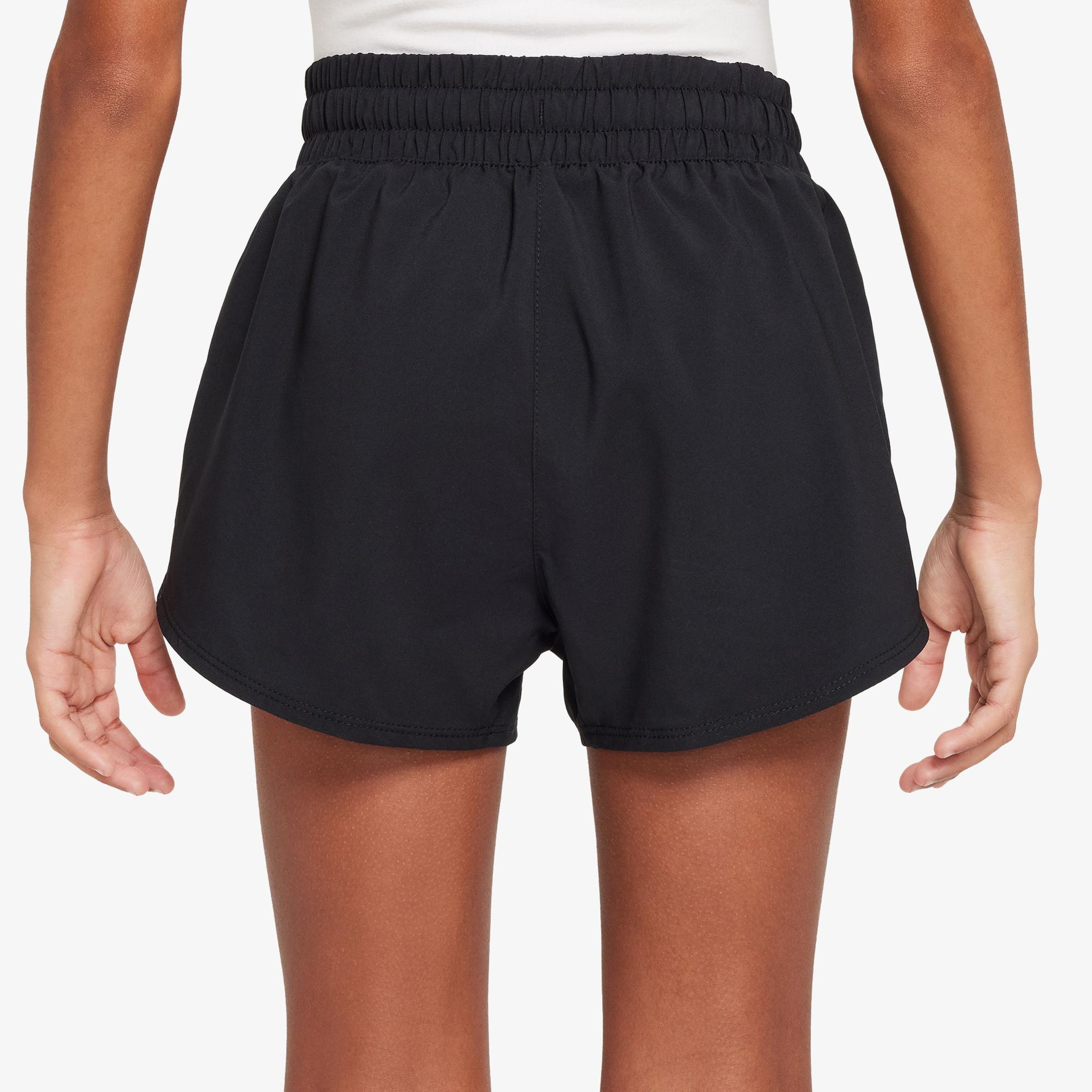 Nike Dri-Fit One 8 cm Çocuk Siyah Şort