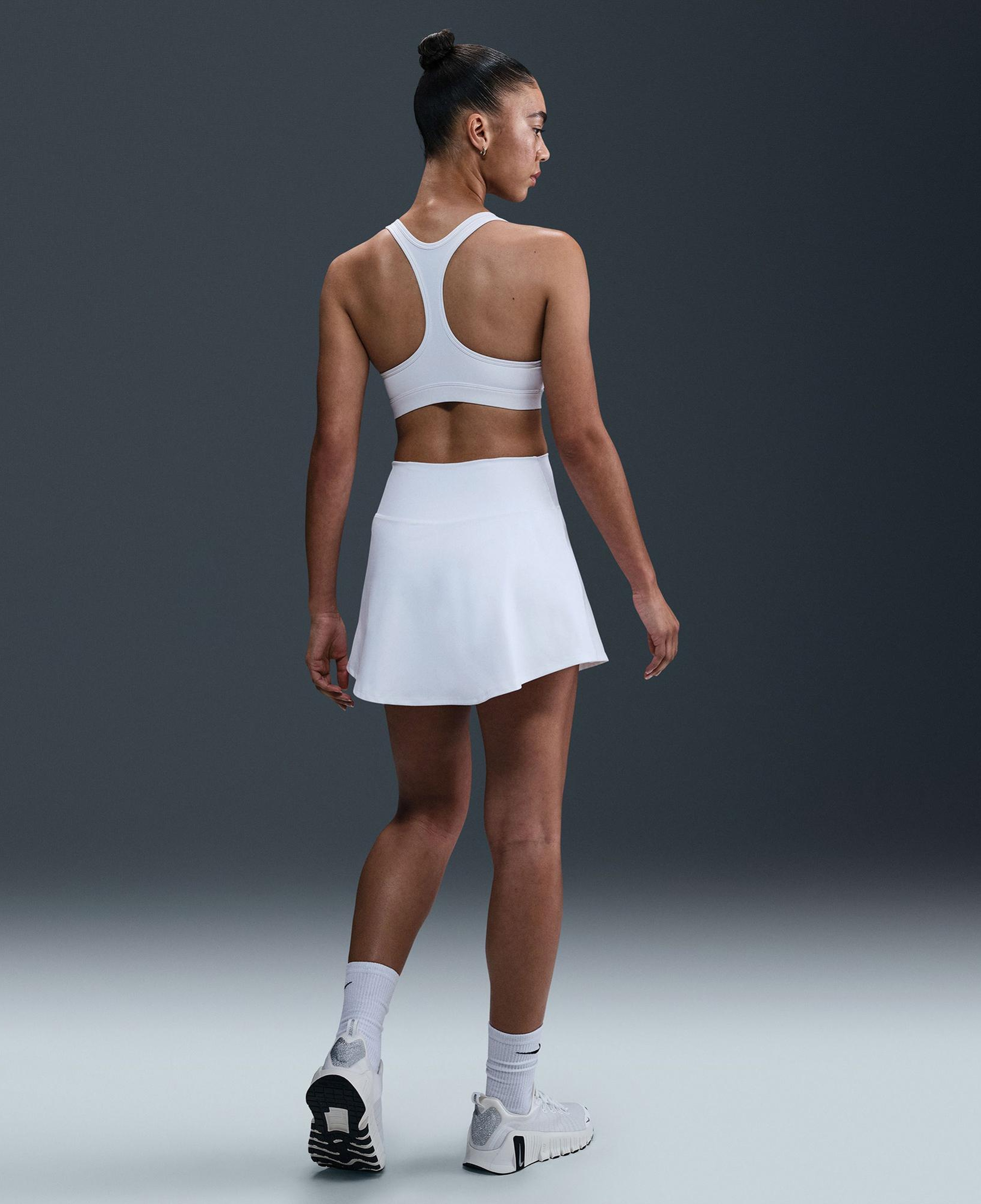 Nike One Dri-Fit Kadın Beyaz Etek