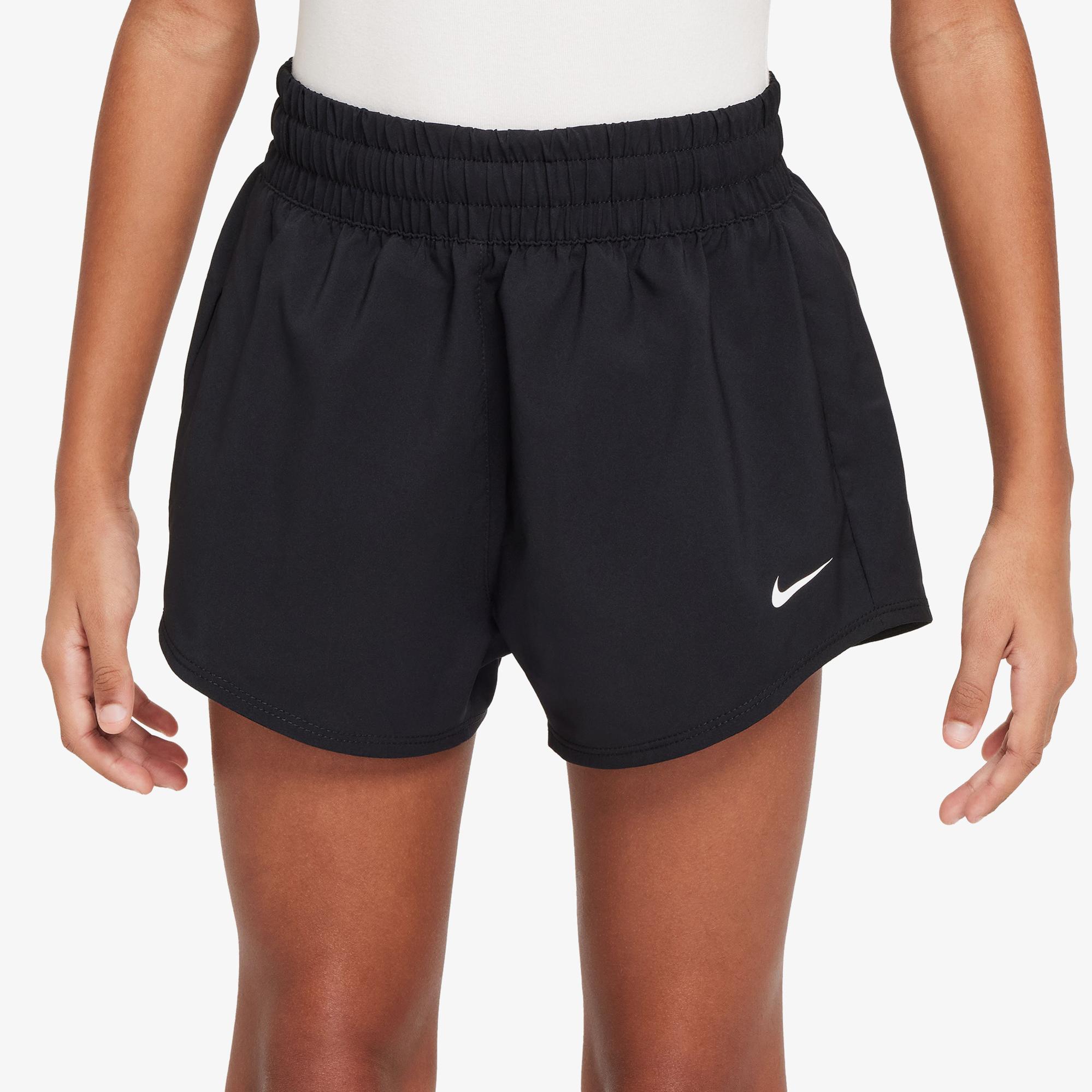 Nike Dri-Fit One 8 cm Çocuk Siyah Şort
