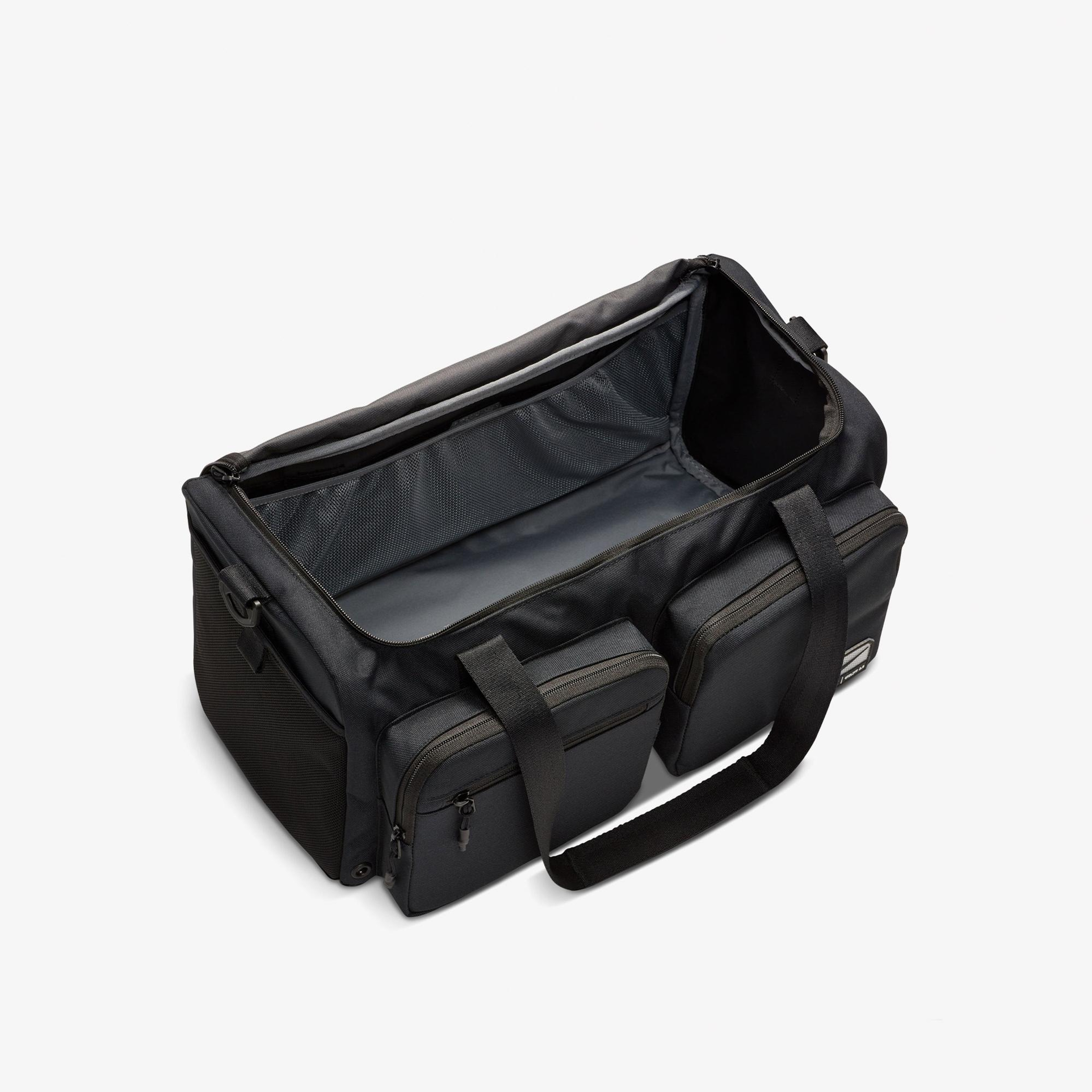 Nike Utility Power 2.0 Erkek Siyah Spor Çantası