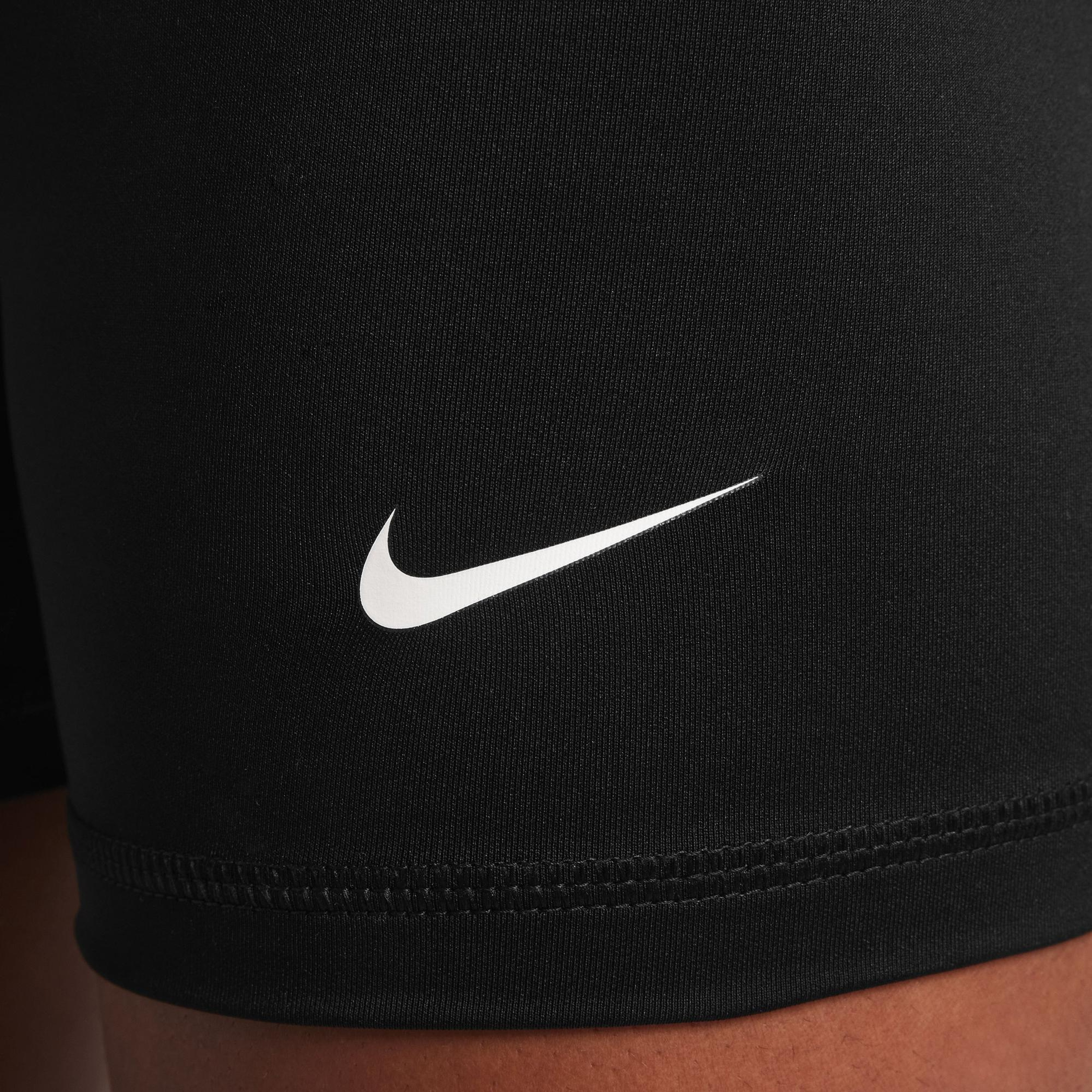 Nike Pro Dri-Fit Çocuk Siyah Şort