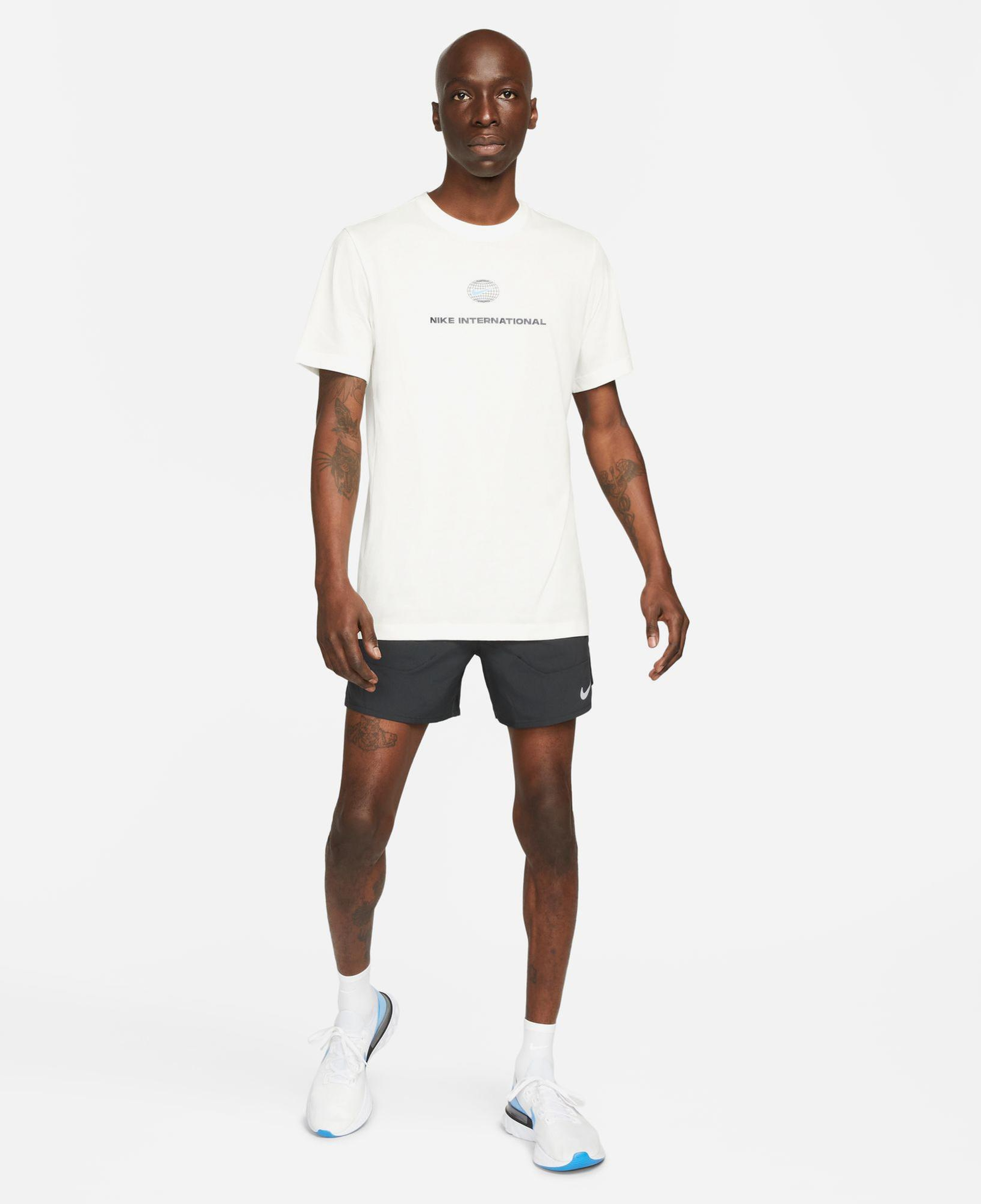 Nike Dri-Fit Stride 13cm Brief Erkek Siyah Şort