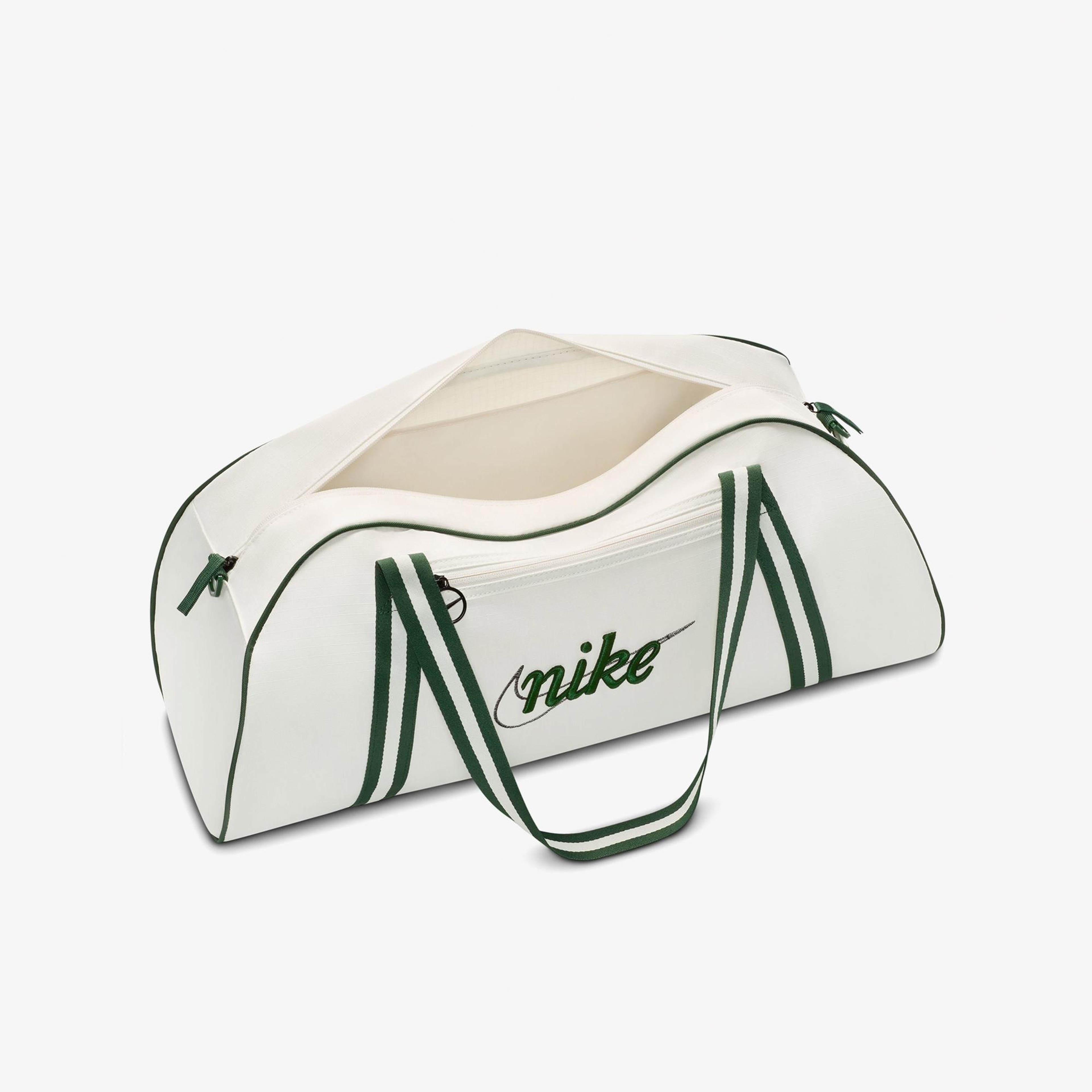 Nike Gym Club Retro Kadın Beyaz Spor Çantası
