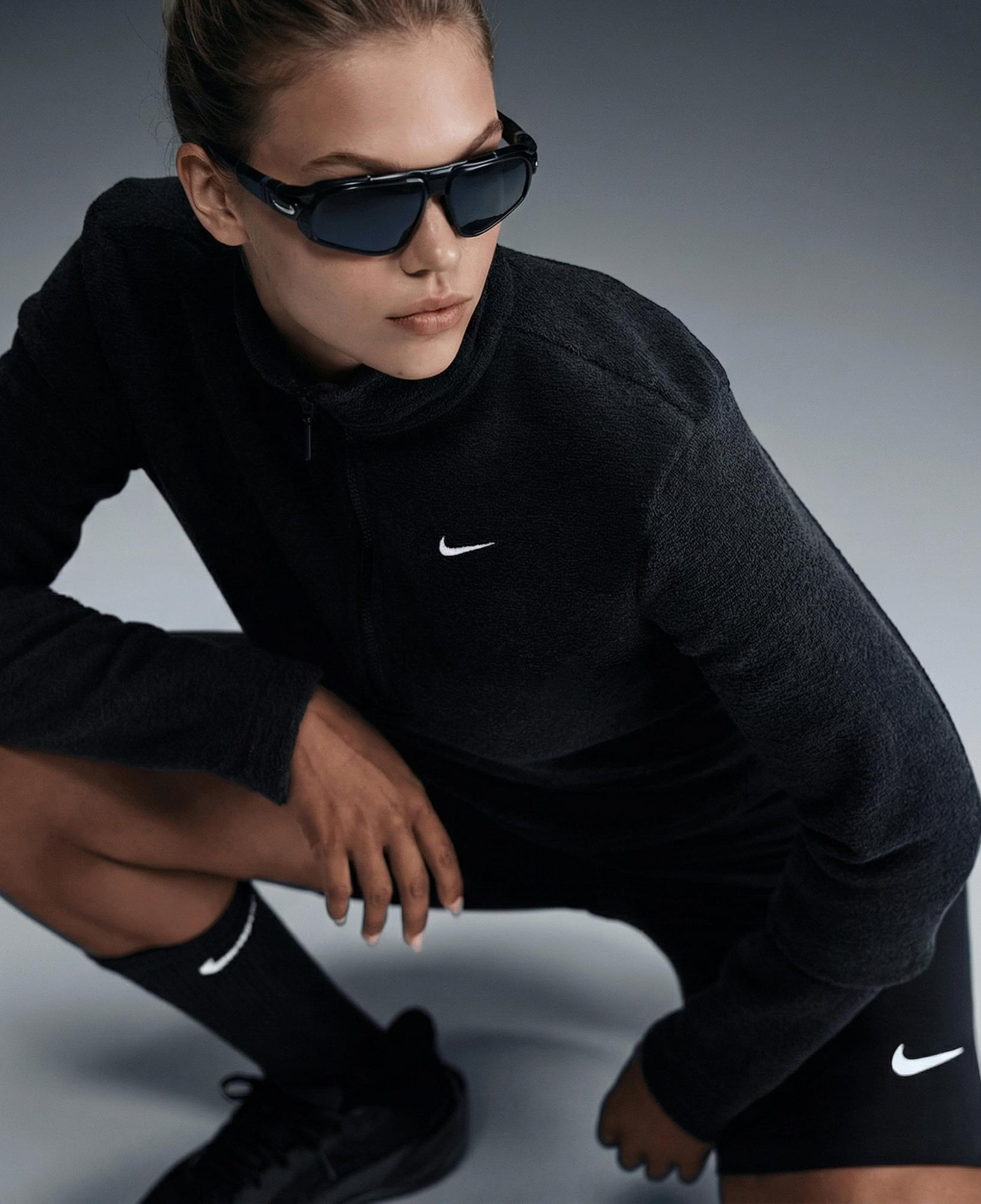 Nike Sportswear Phoenix Plush Kadın Siyah Sweatshirt