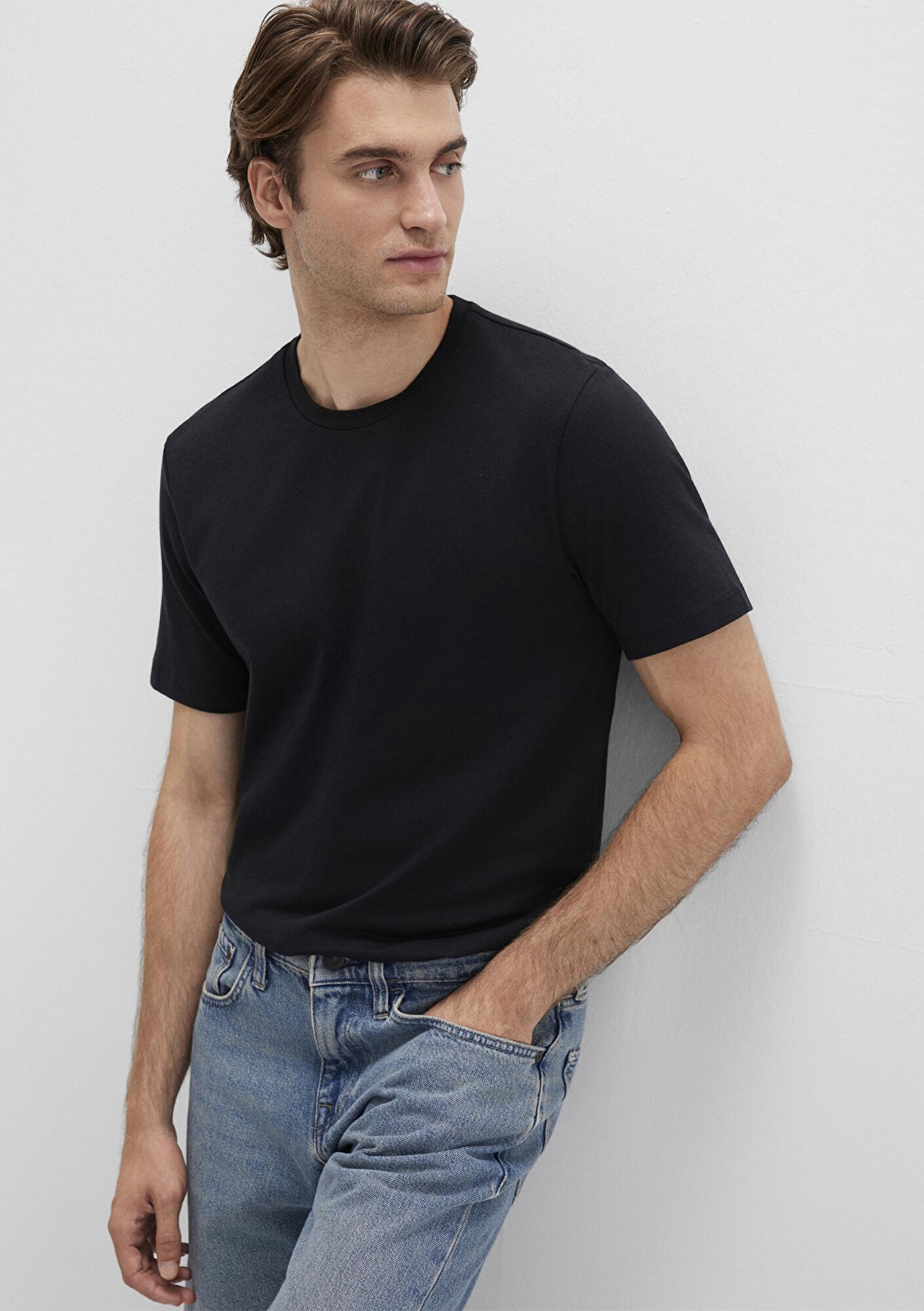 Mavi Stretch Siyah Basic Tişört Fitted / Vücuda Oturan Kesim 061747-900