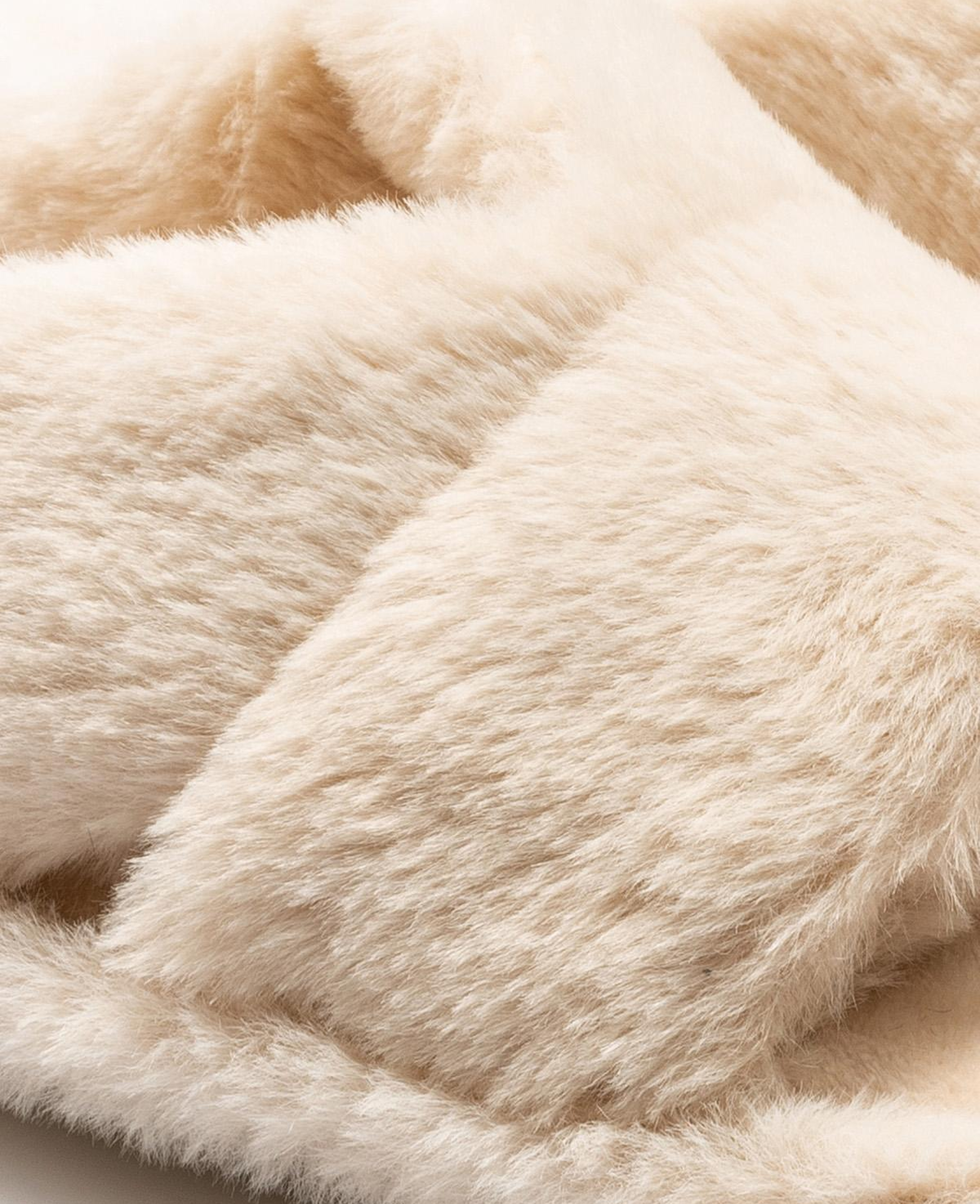 Moli Peluş Kadın Ev Terliği Bej 36/41