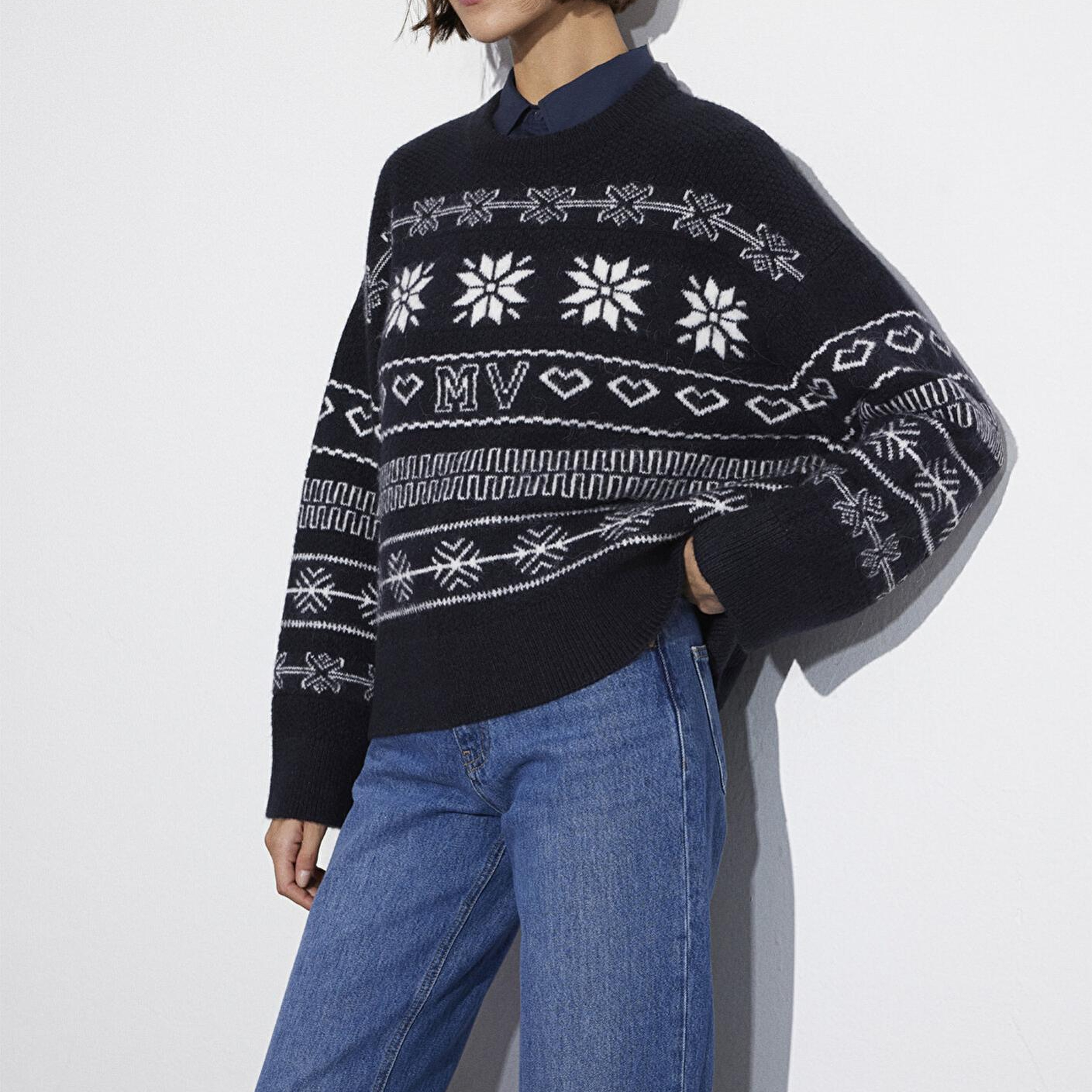 Mavi Yılbaşı Temalı Lacivert Kazak Oversize / Geniş Kesim 1710804-84371