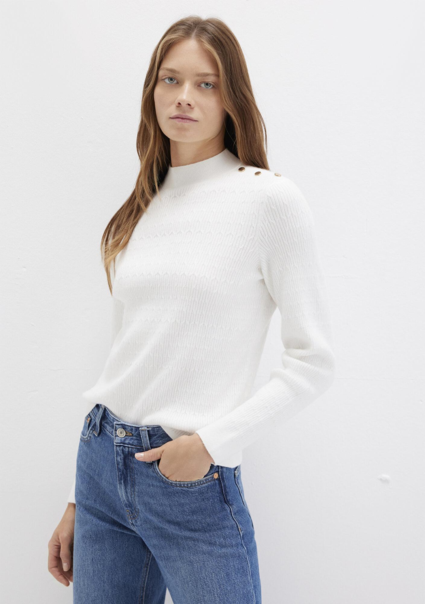 Mavi Omuz Detaylı Ekru Kazak Slim Fit / Dar Kesim 1710798-70057