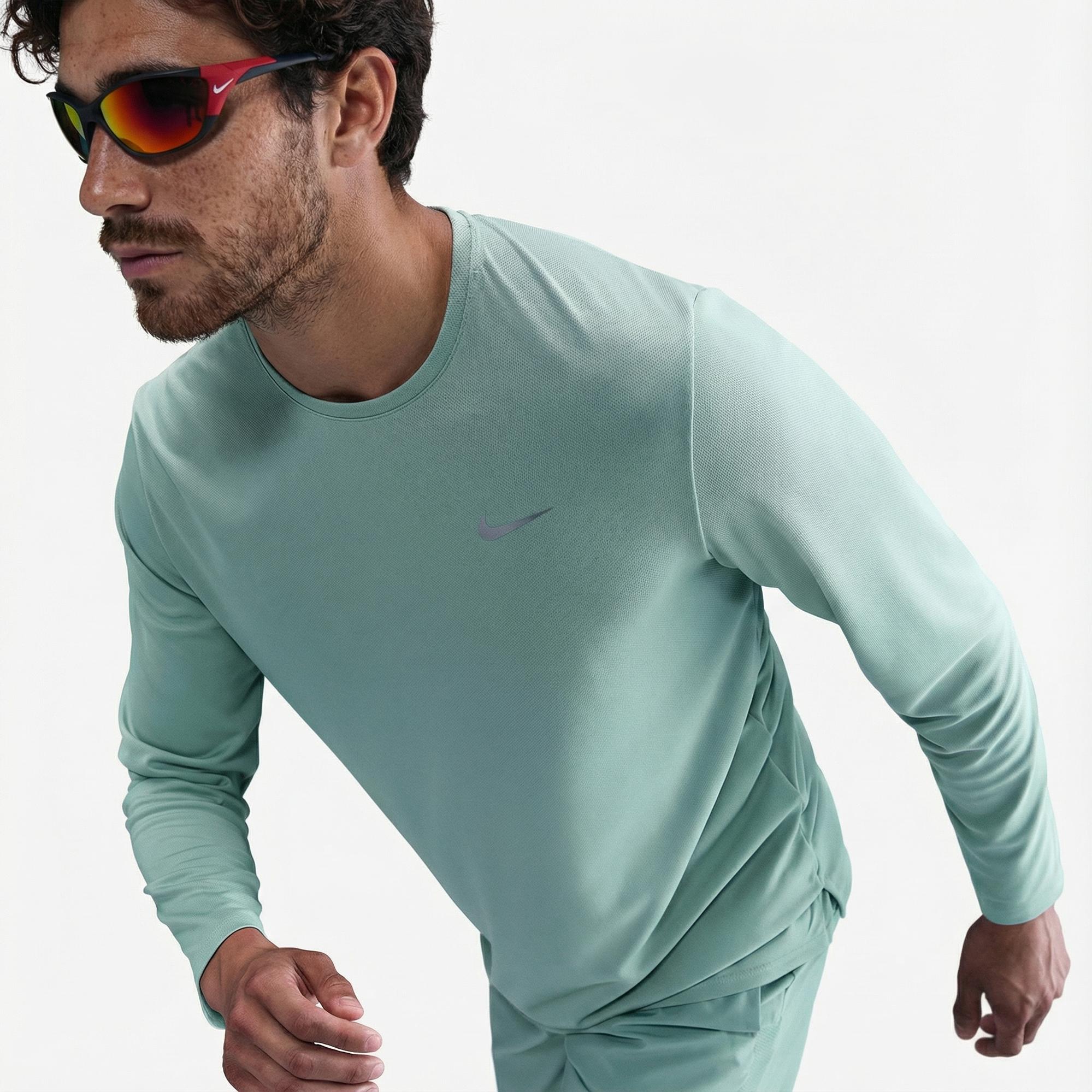 Nike Dri-Fit Miler Erkek Yeşil Uzun Kollu T-Shirt