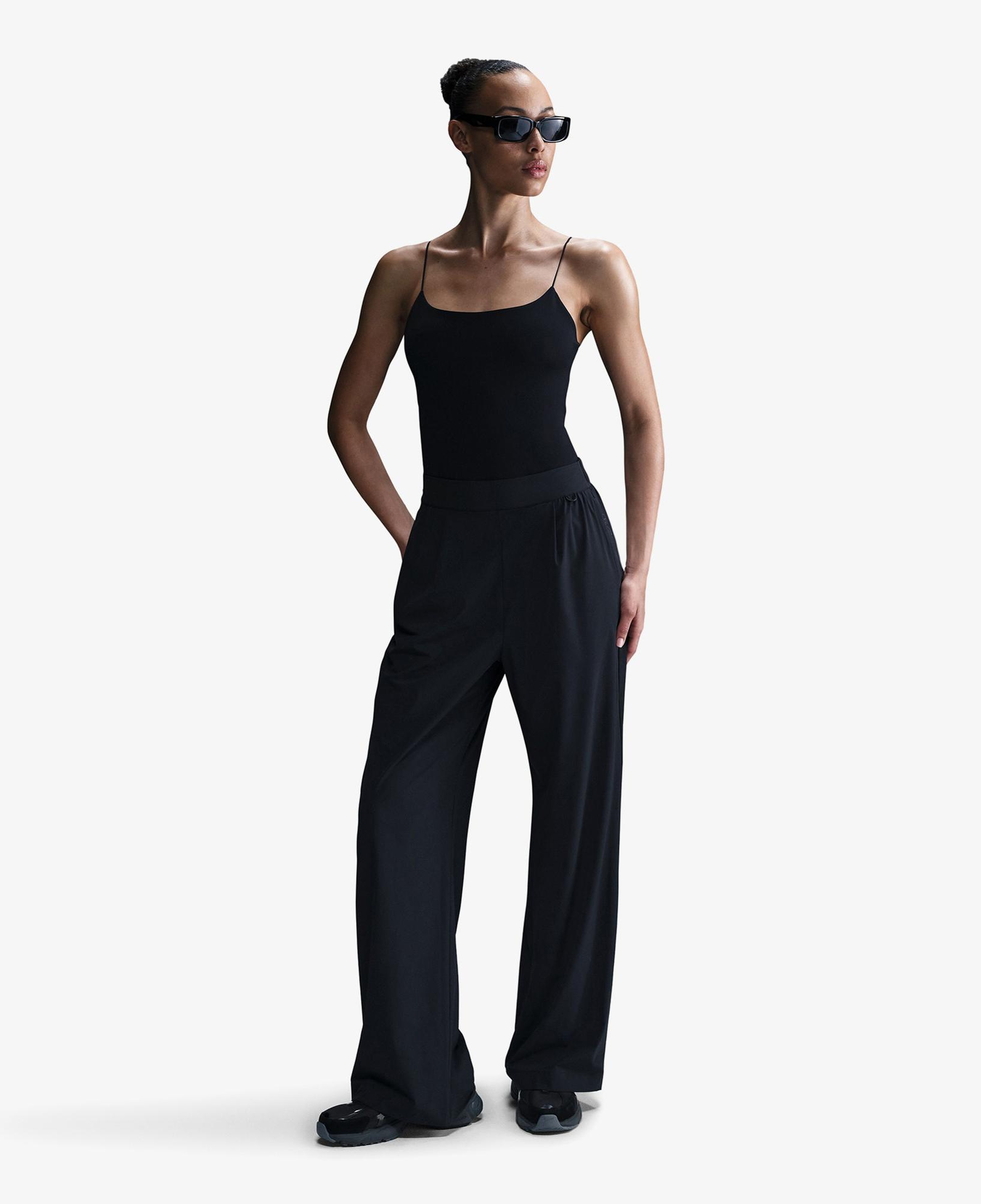 Nike Dri-Fit Heritage Kadın Siyah Eşofman Altı