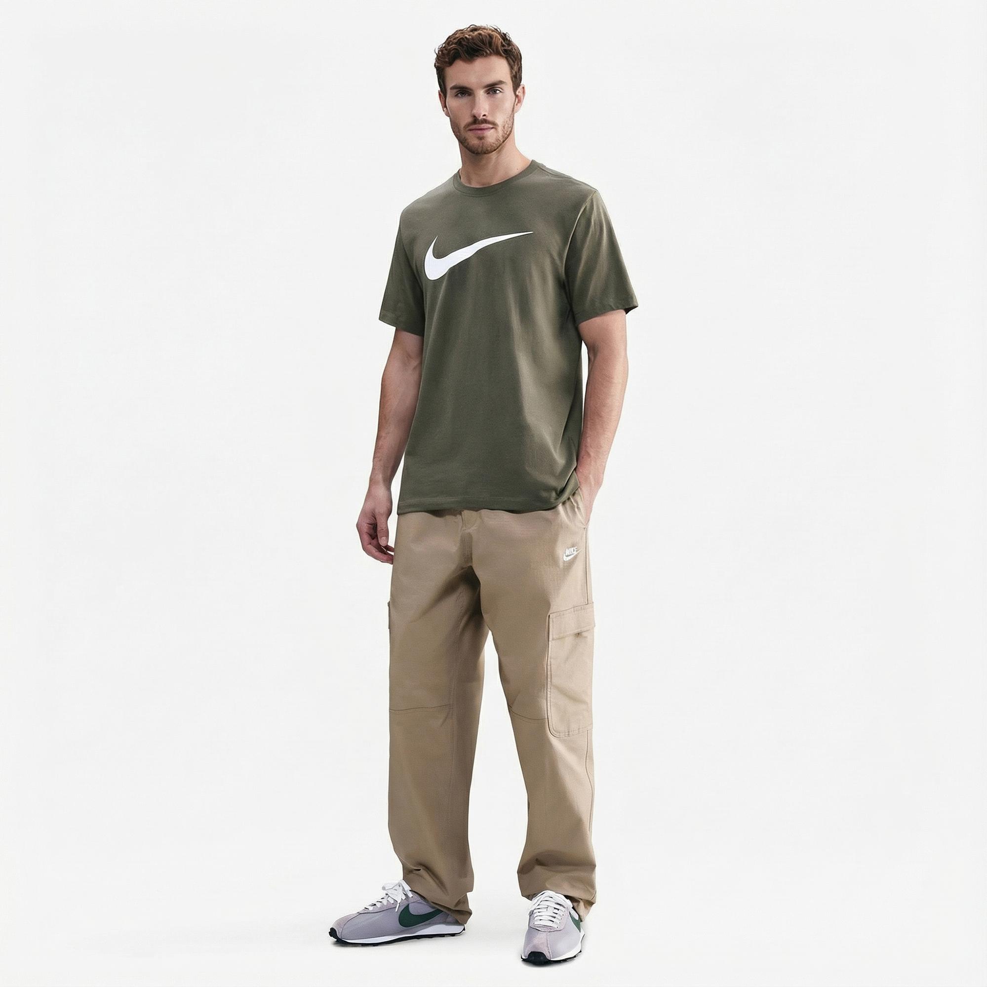 Nike Sportswear Icon Swoosh Erkek Haki T-Shirt