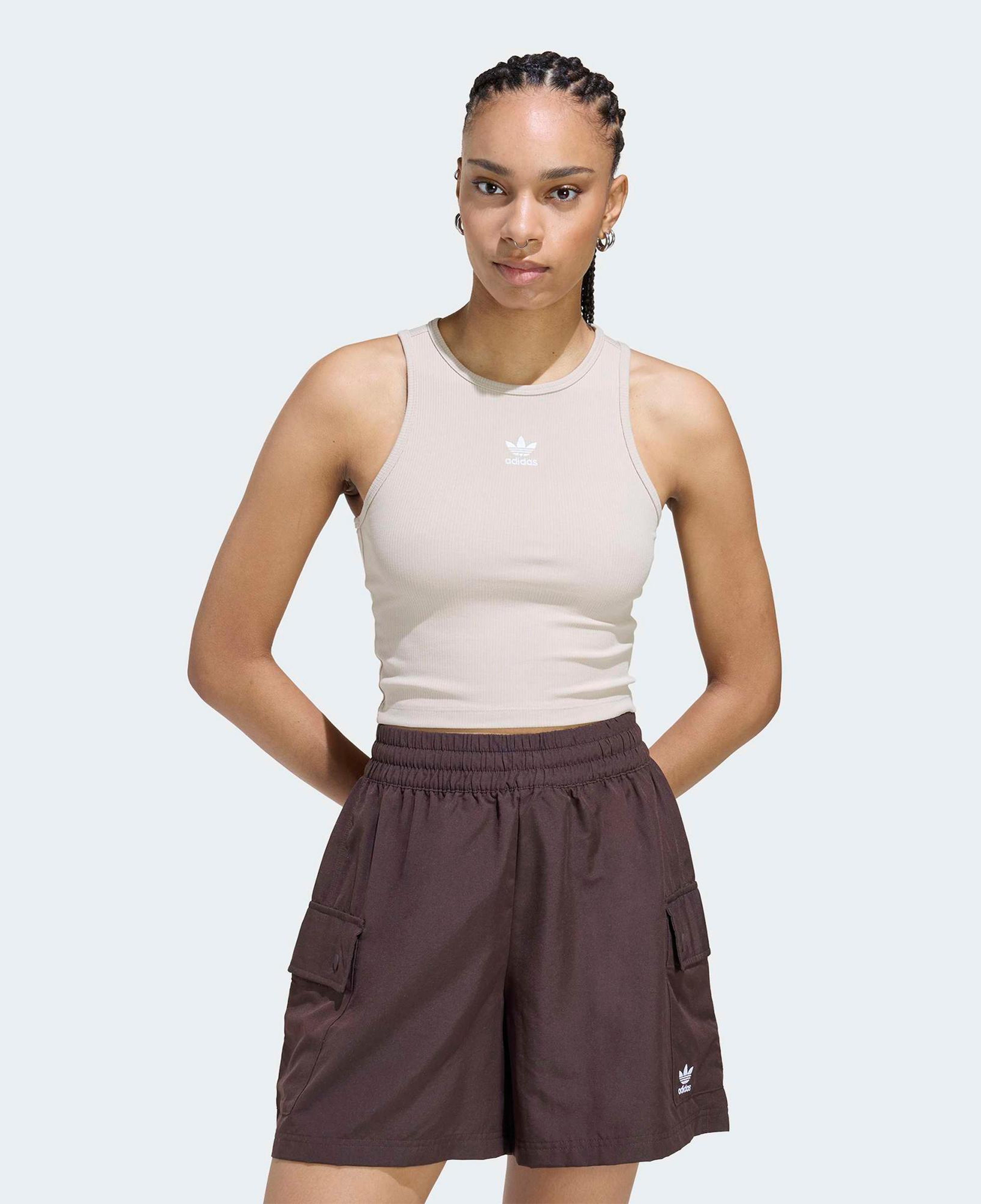 adidas Essentials Ribbed Kadın Bej Crop T-Shirt