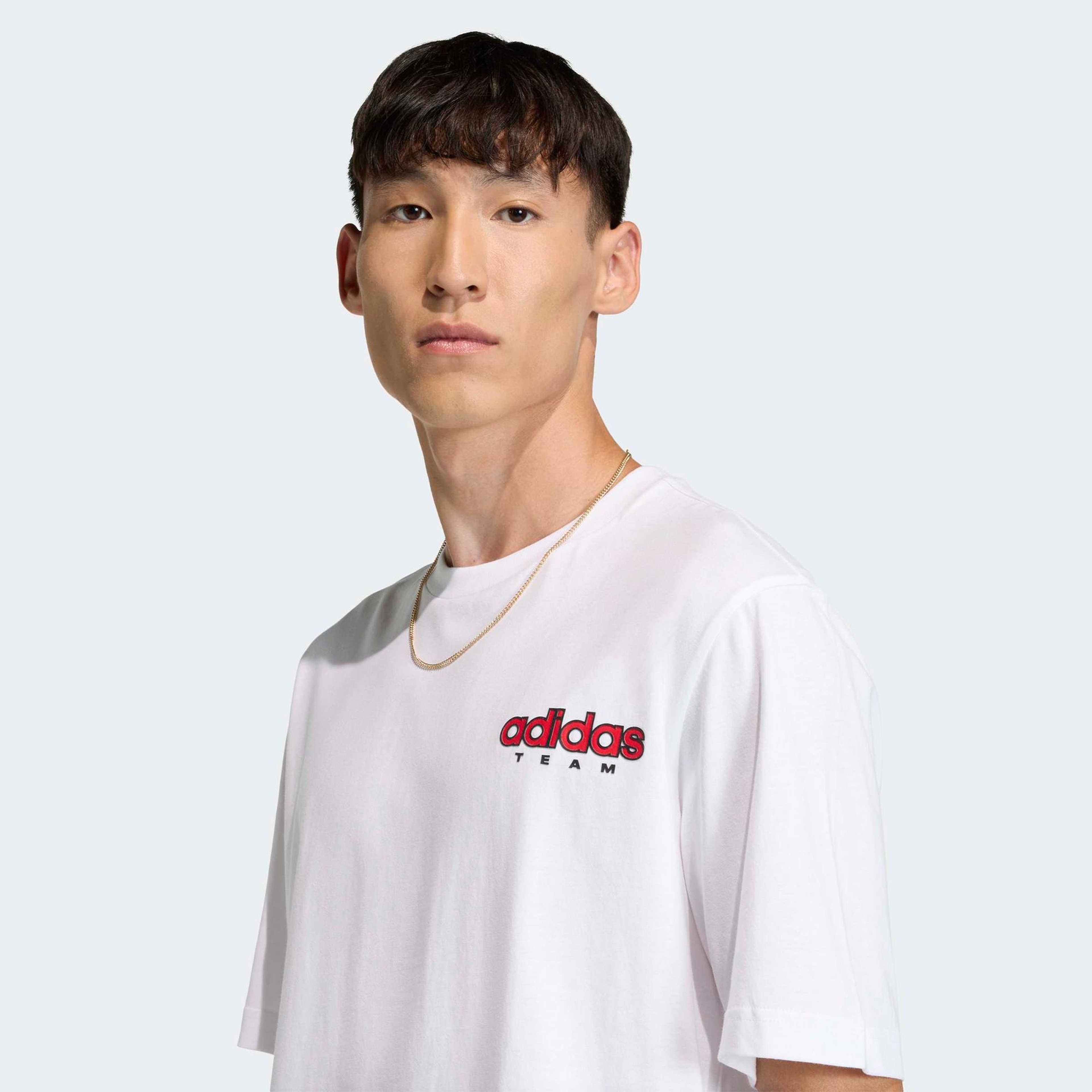 adidas GFX Erkek Beyaz T-Shirt