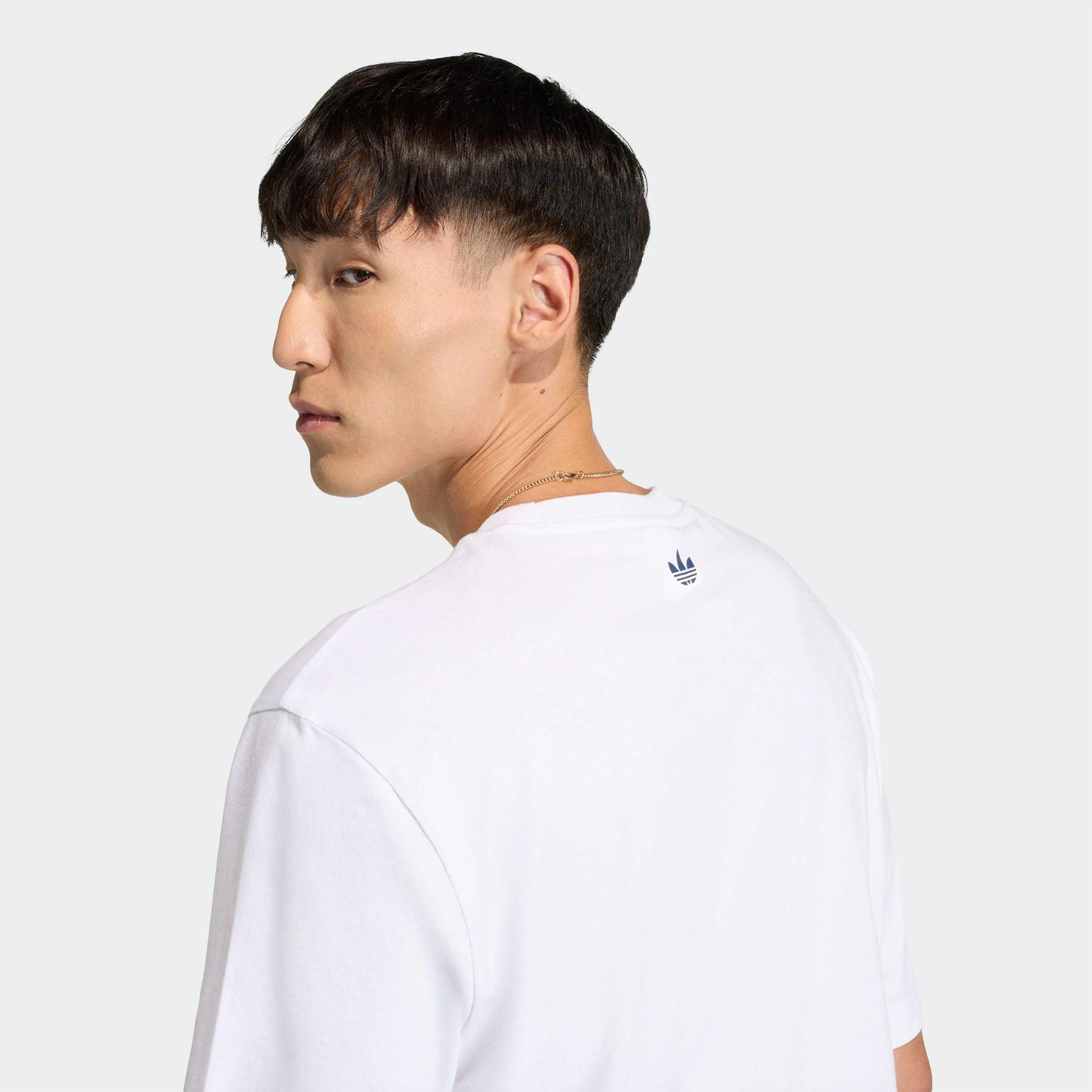 adidas GFX Erkek Beyaz T-Shirt