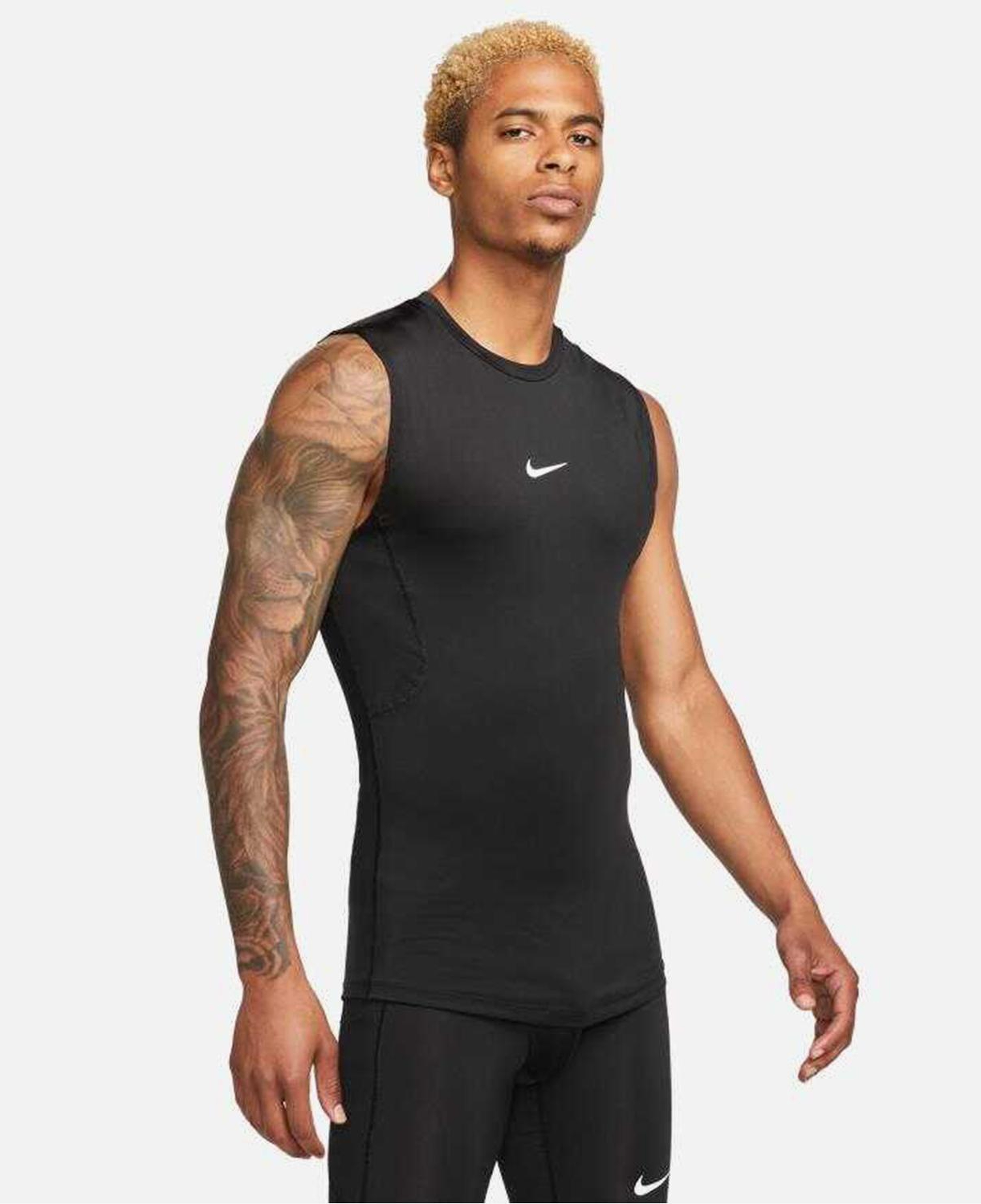 Nike Dri-Fit Top Tight Erkek Siyah Kolsuz T-Shirt