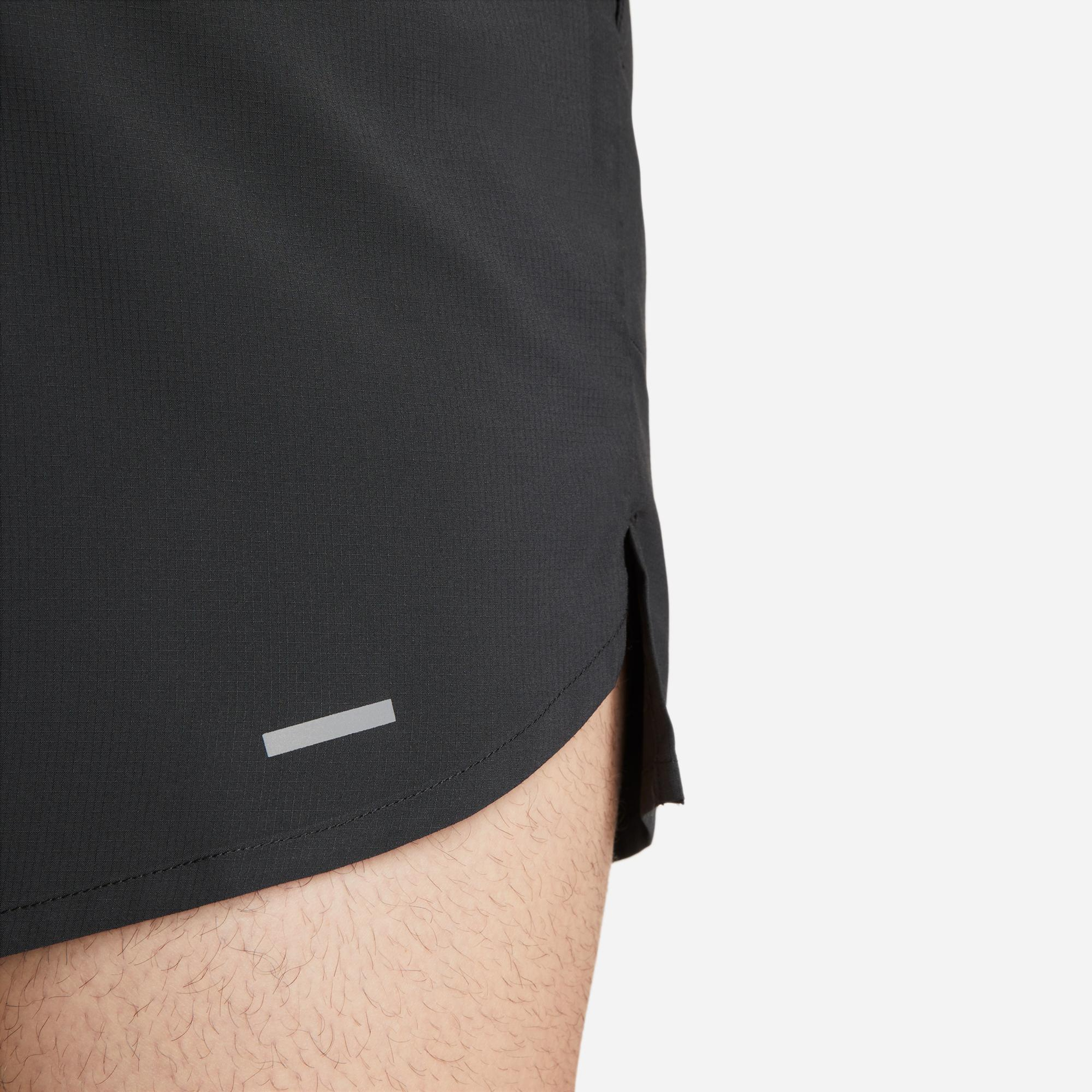 Nike Dri-Fit Stride 7 İnç Bf Erkek Siyah Şort