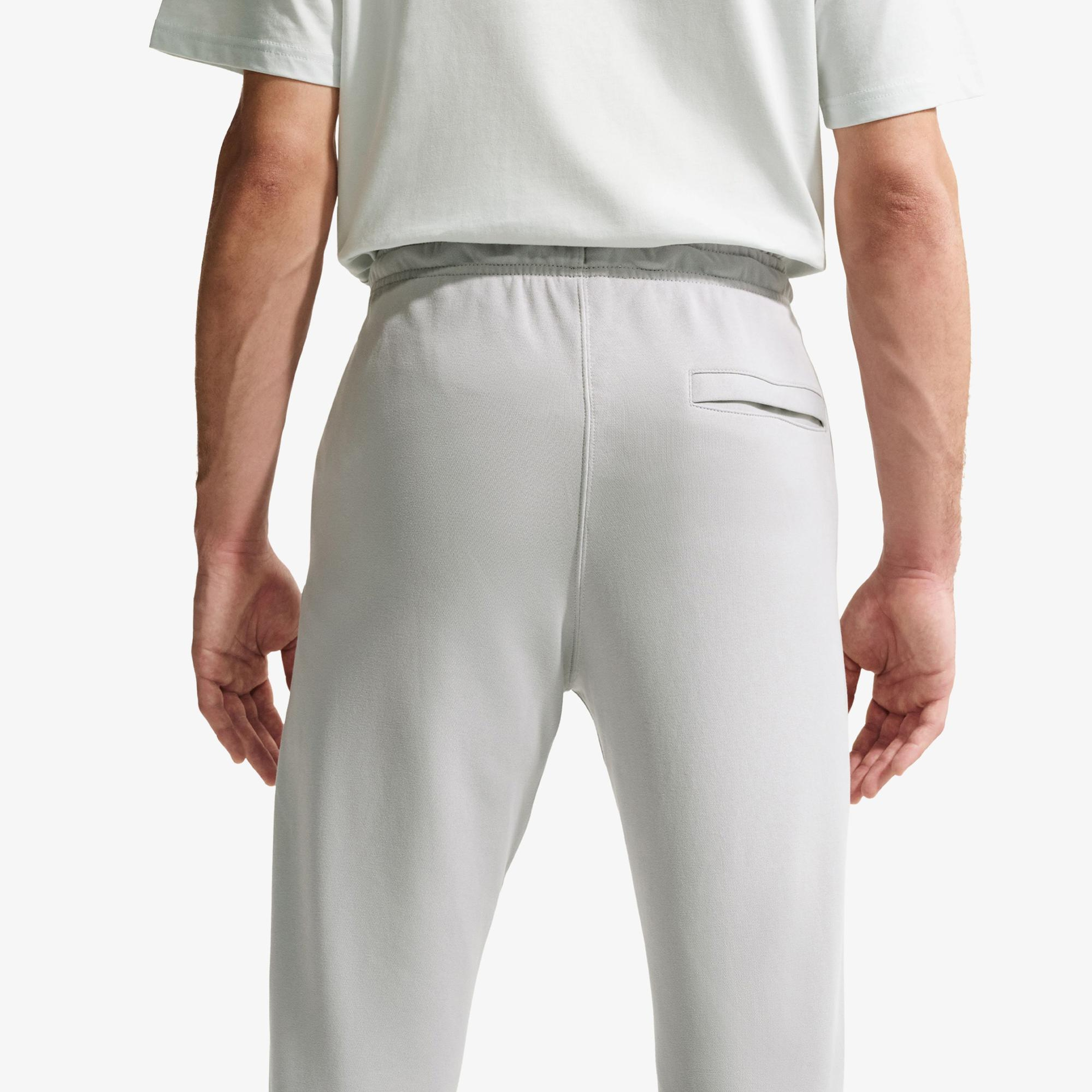 Nike Club Jogger Erkek Gri Eşofman Altı