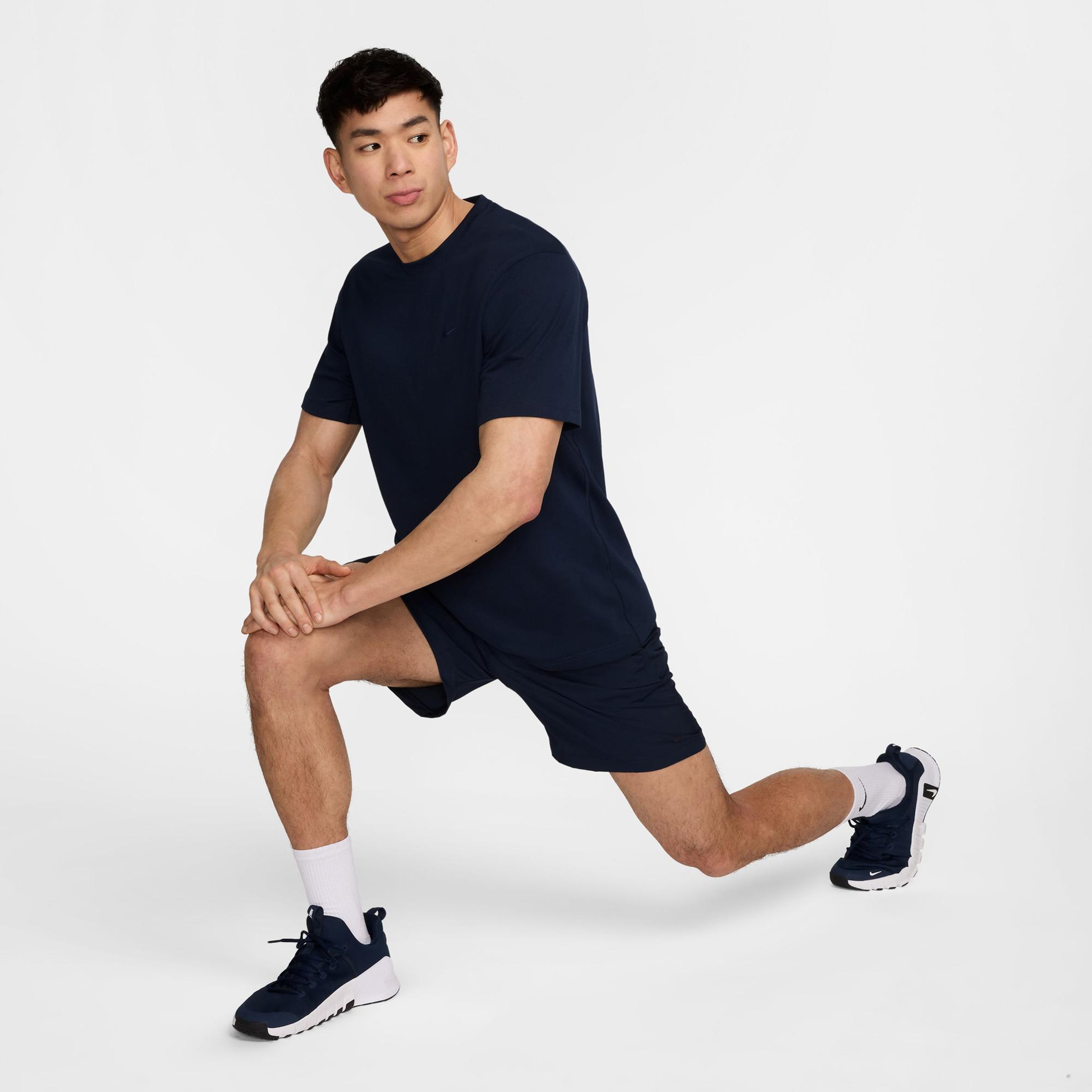 Nike Dri-Fit Primary Erkek Lacivert T-Shirt